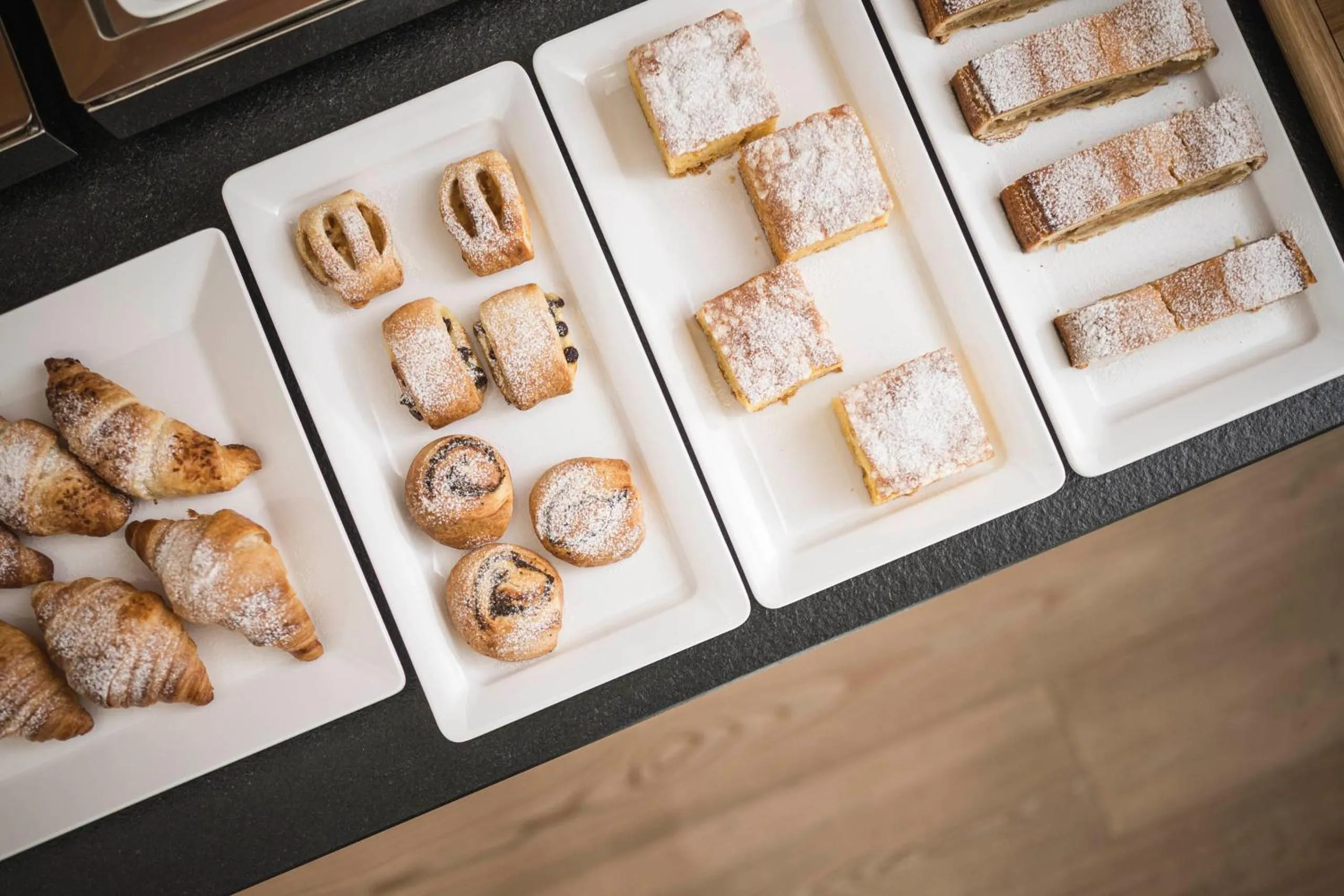 Continental breakfast in Christophorus Mountain Residence