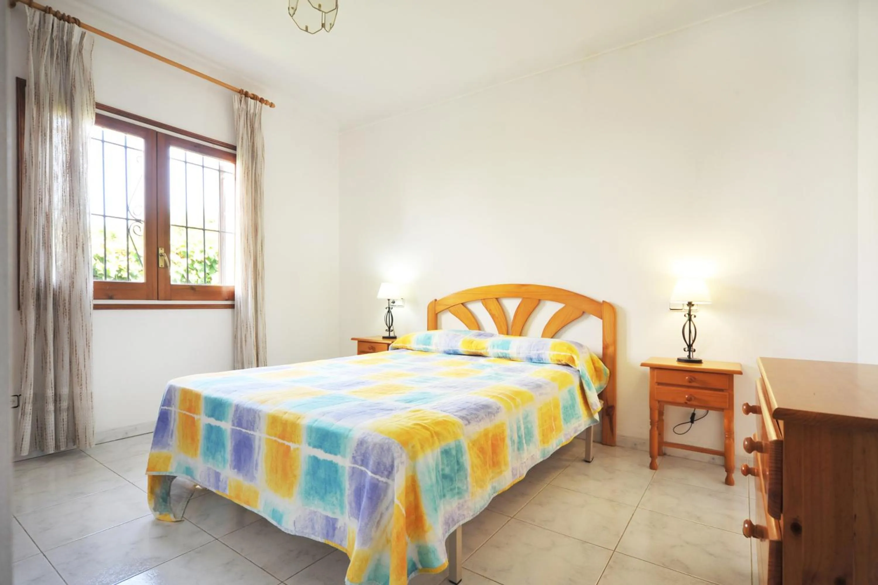 Bed in Estepa negra