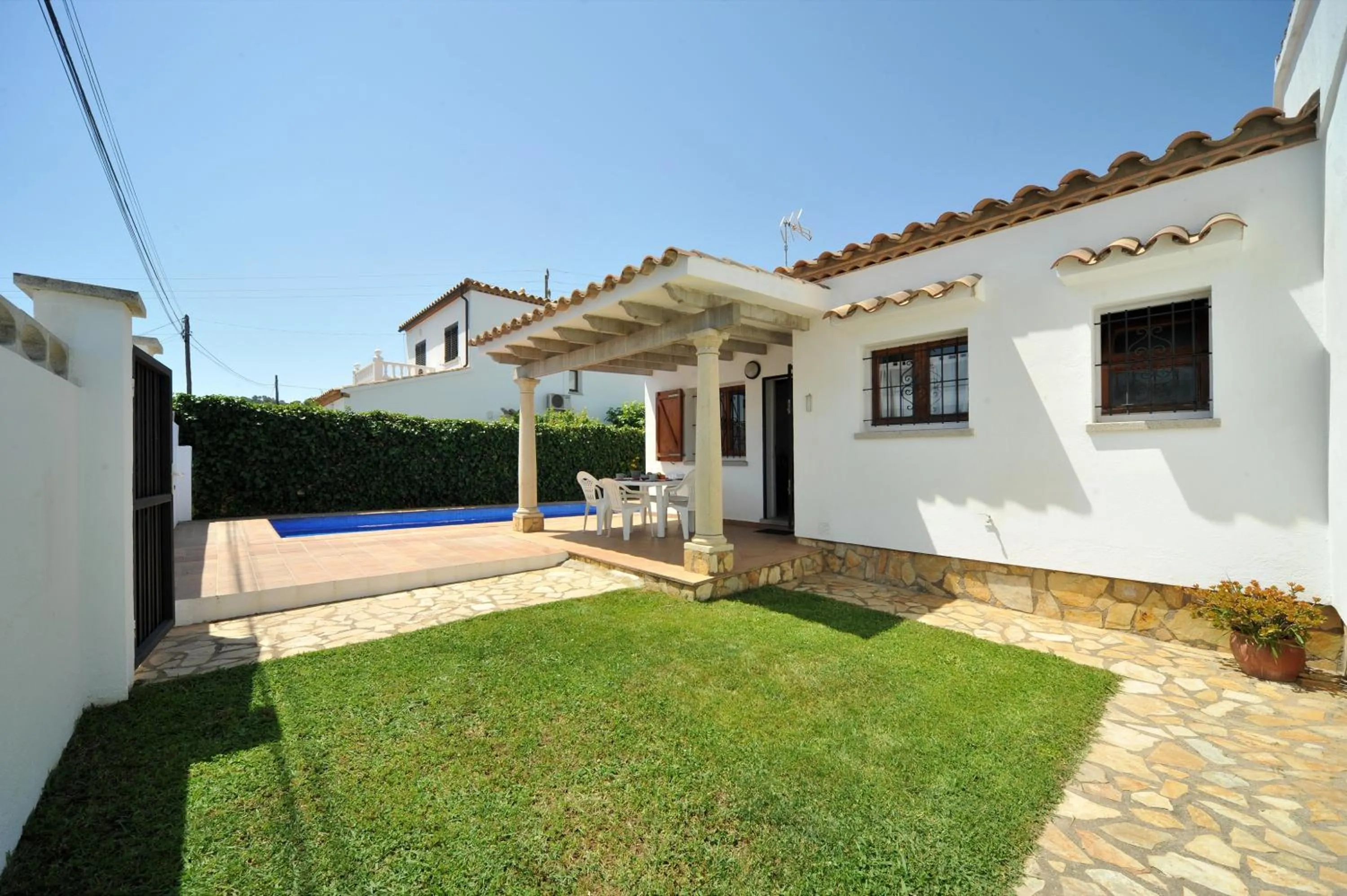 Property building in Estepa negra