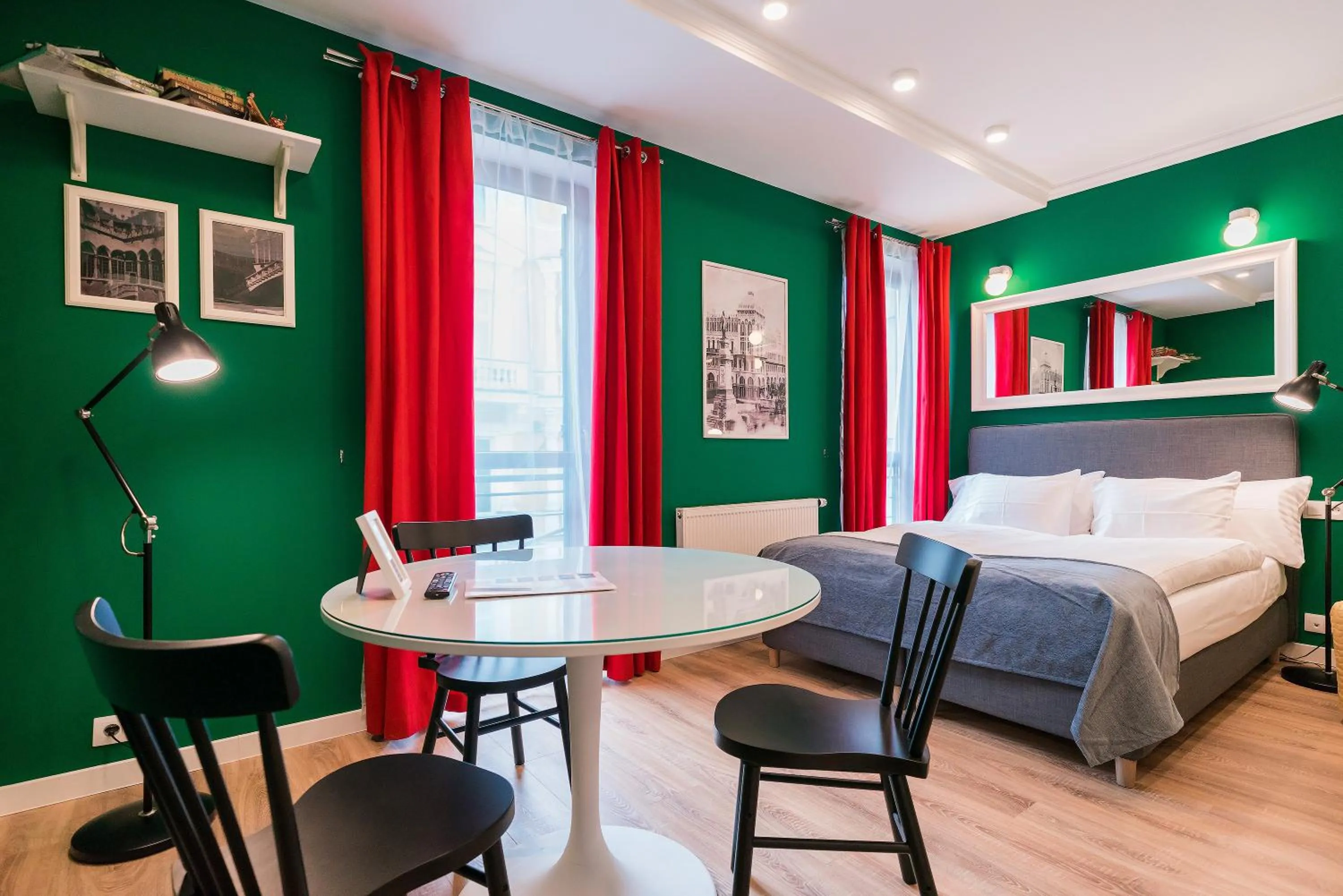 Living room, Bed in Revelton Studios Františkovy Lázně