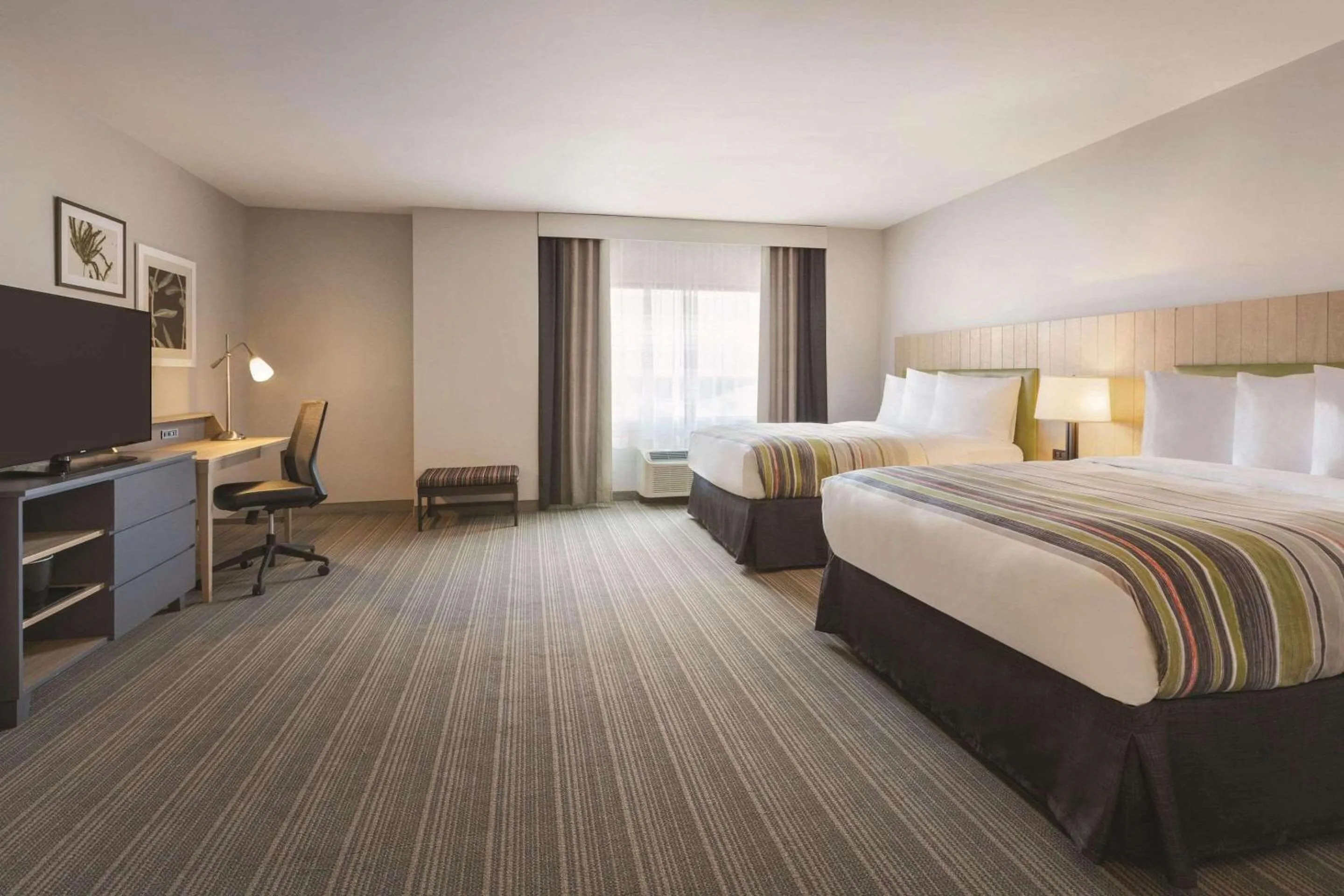 Bedroom, Bed in Country Inn & Suites by Radisson Ocean City