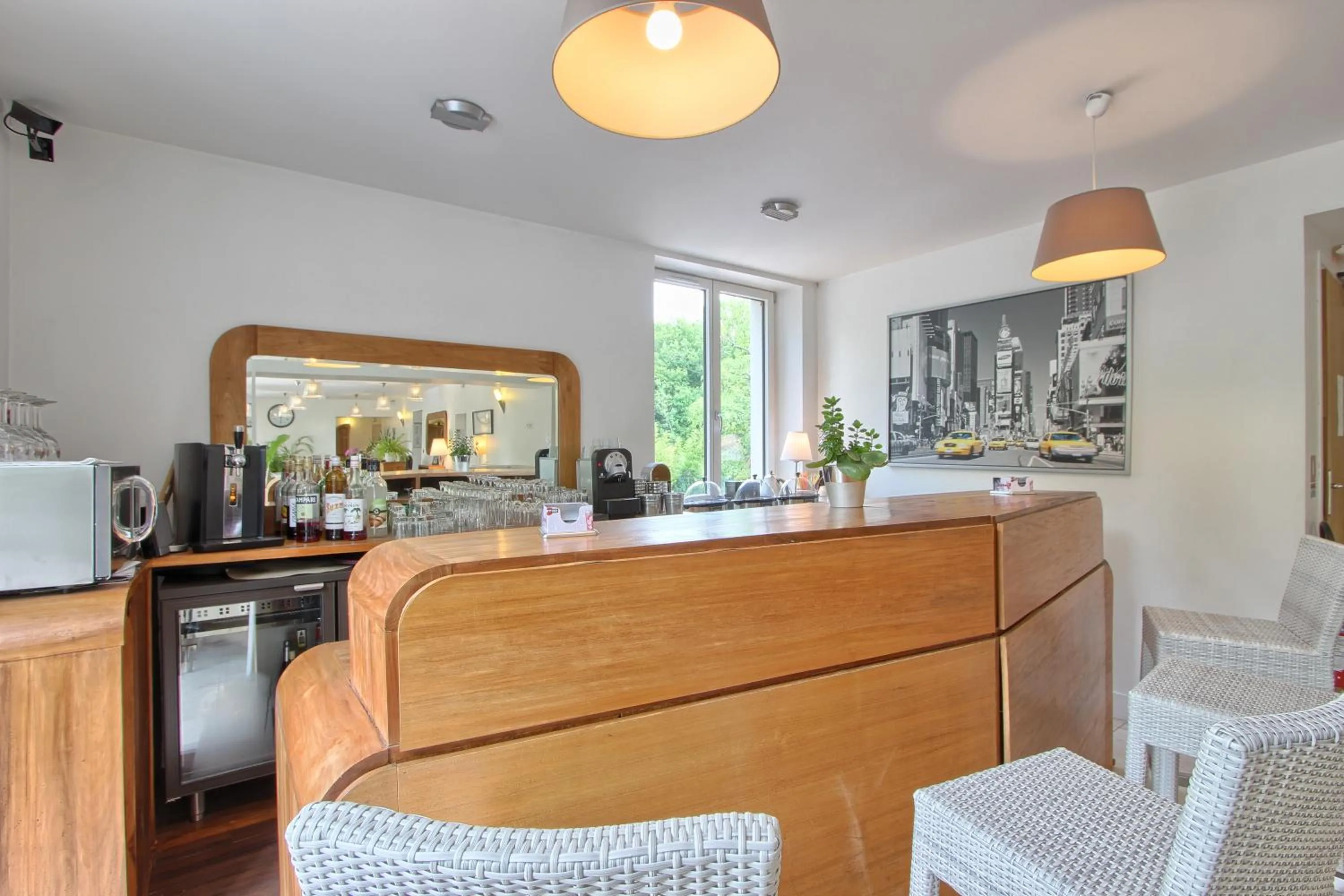 Lounge or bar in Logis Hôtel - Le Manoir de Sauvegrain