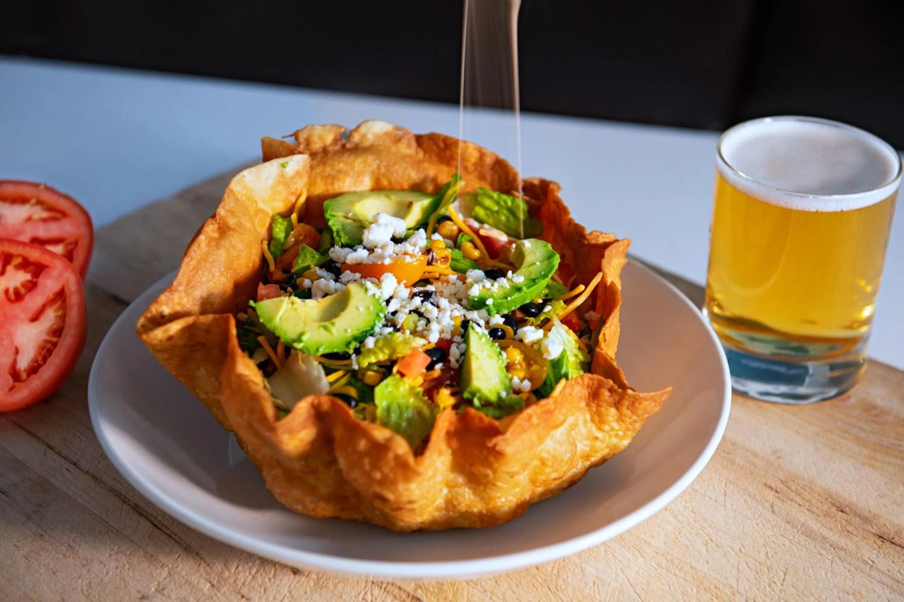 Lounge or bar in Four Points by Sheraton Tucson Airport