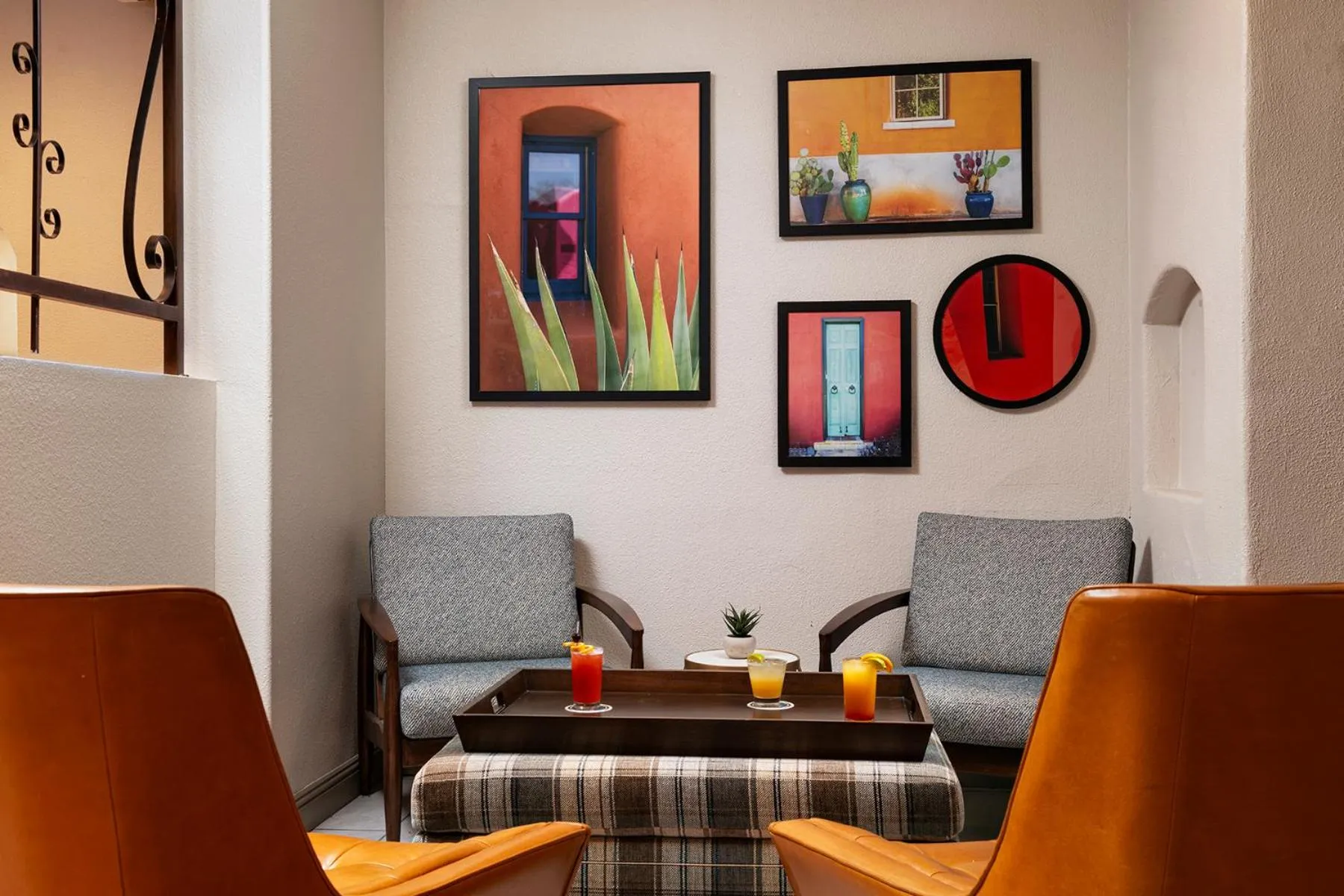 Restaurant/places to eat in Four Points by Sheraton Tucson Airport