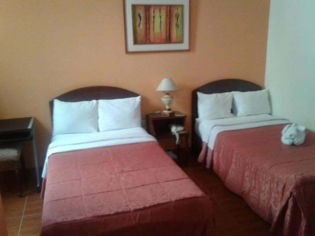 Bed in Hotel Plaza Bolognesi 344