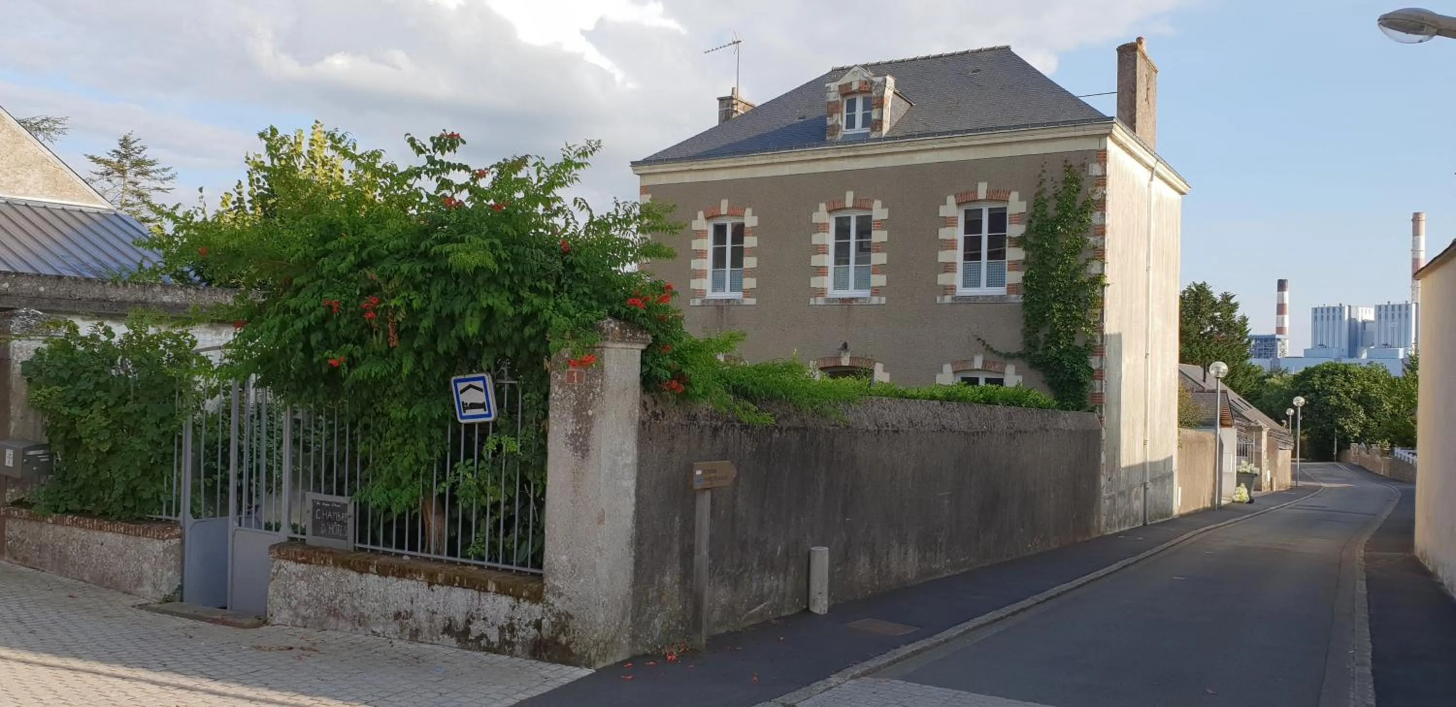 Facade/entrance in Gîte Mido