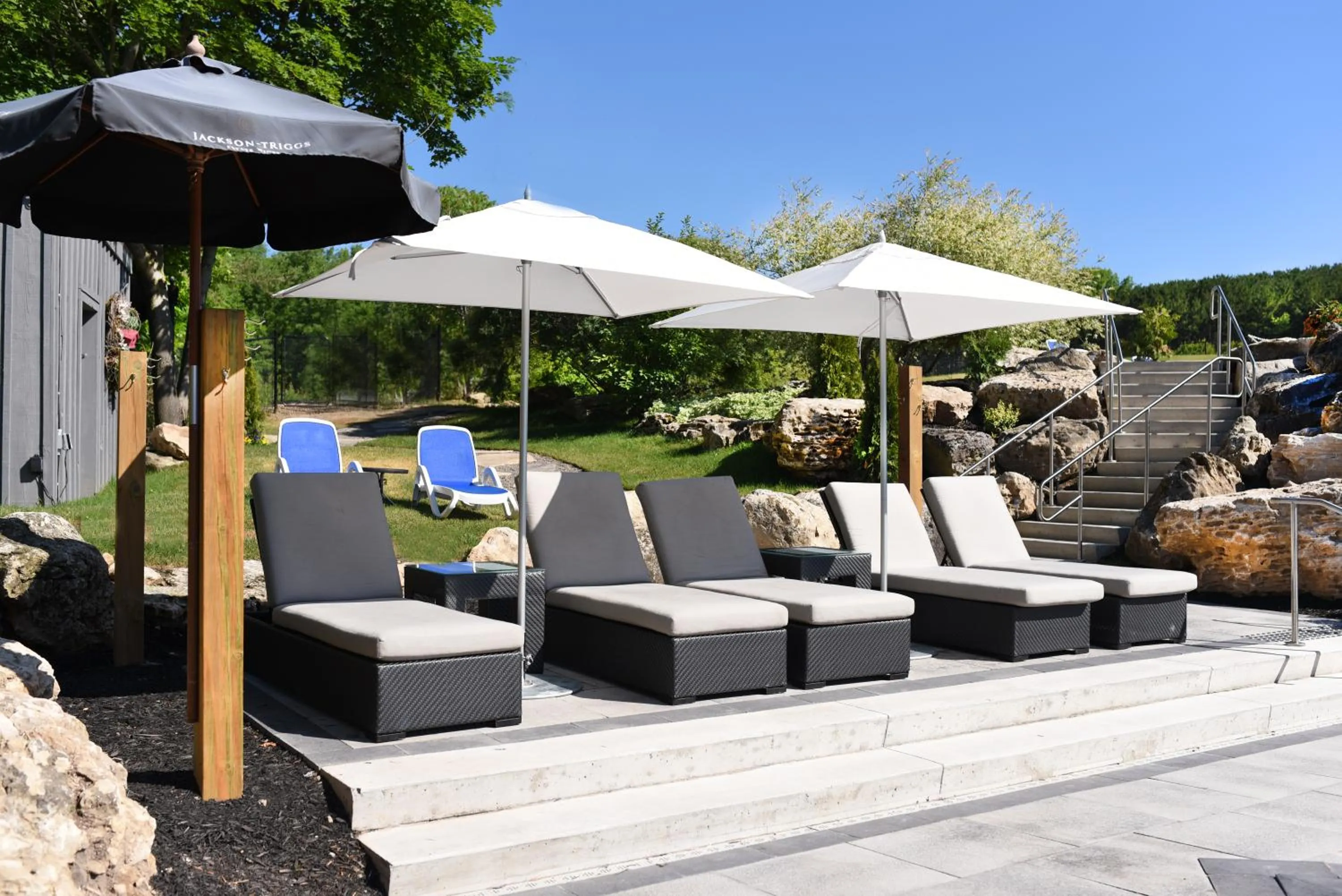 Patio in Millcroft Inn & Spa