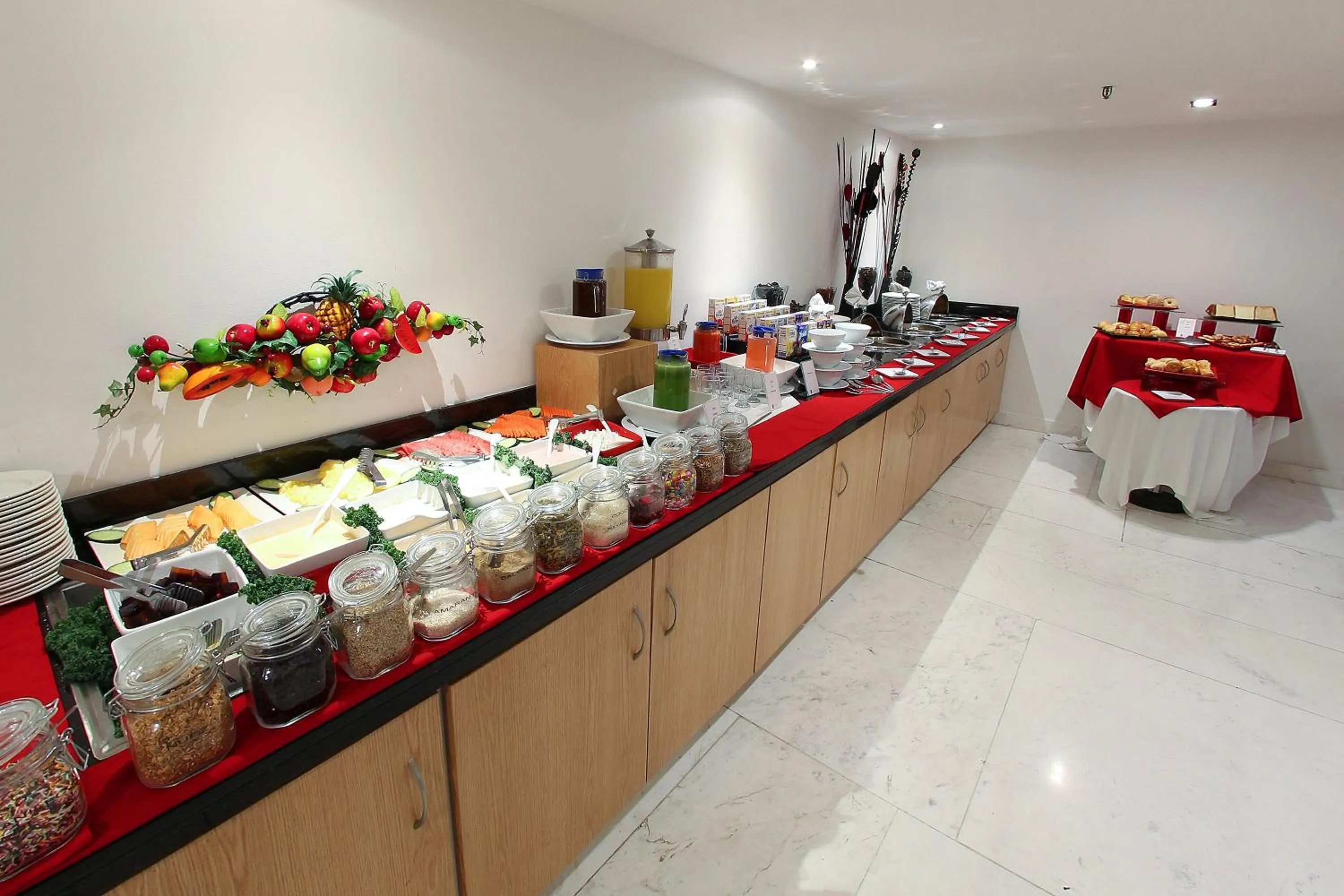 Restaurant/places to eat in Fiesta Inn Express Naucalpan