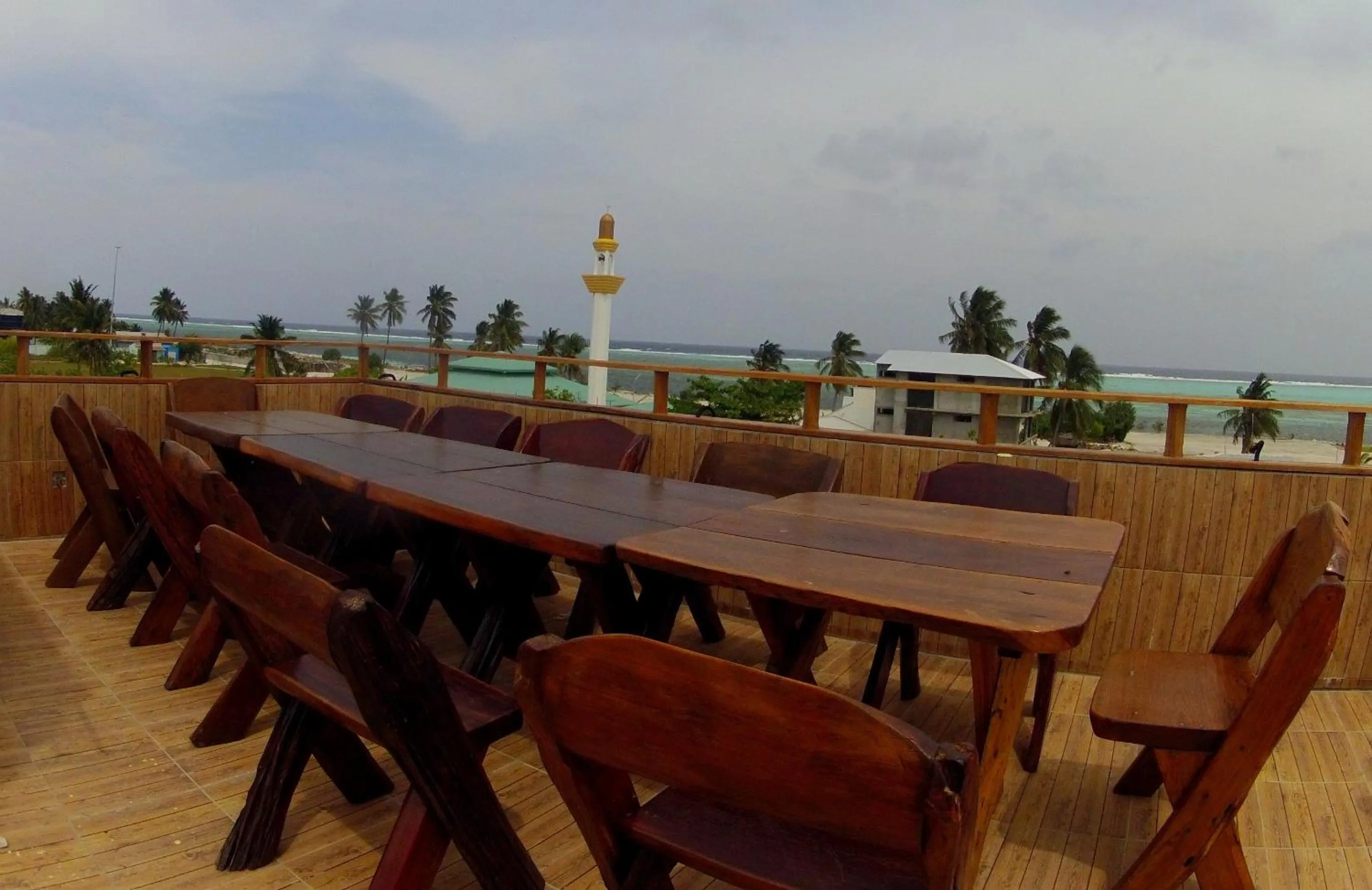 Restaurant/places to eat in Summer Villa Guest House