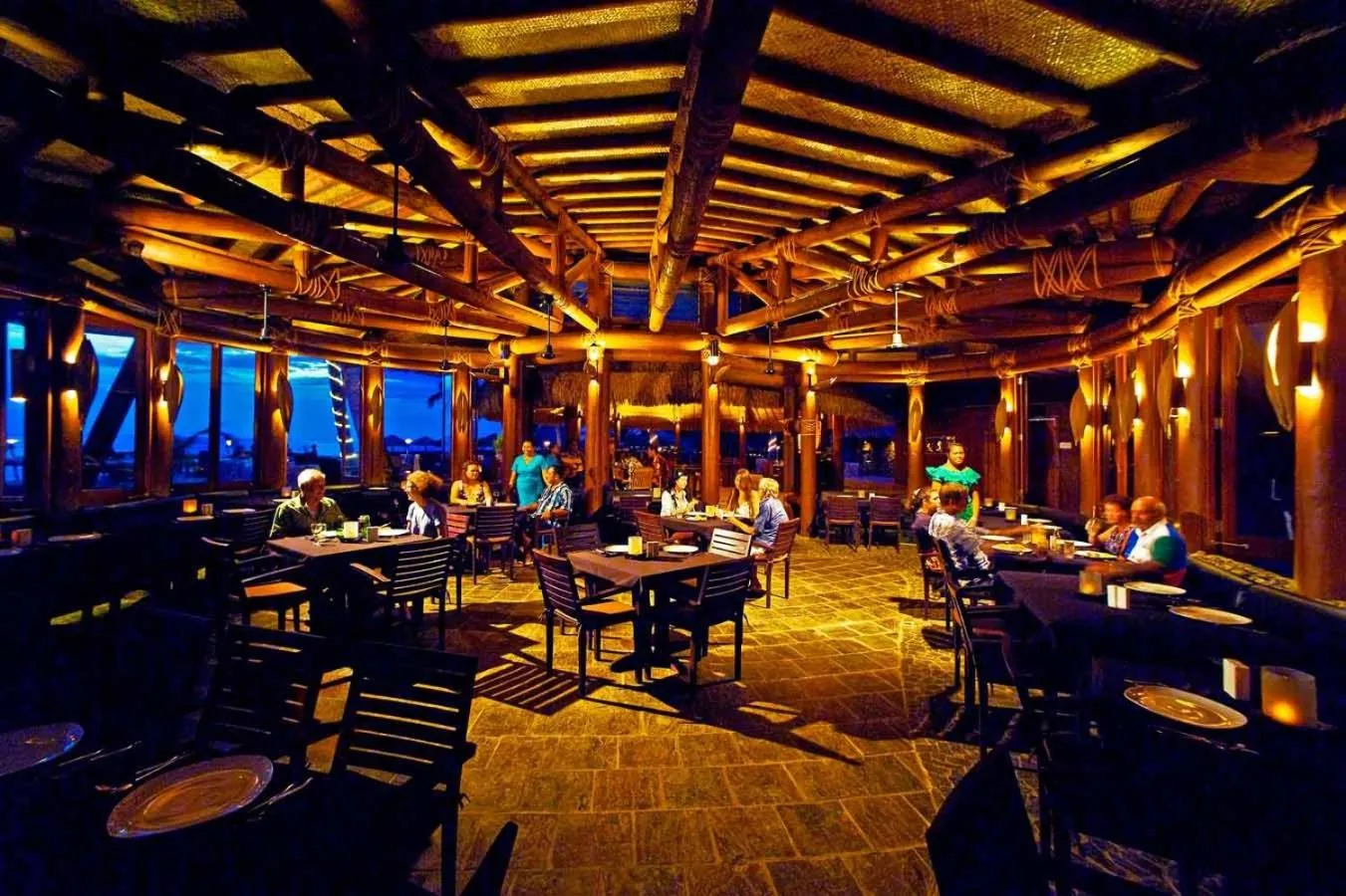 Restaurant/places to eat in Coconuts Beach Club Resort and Spa