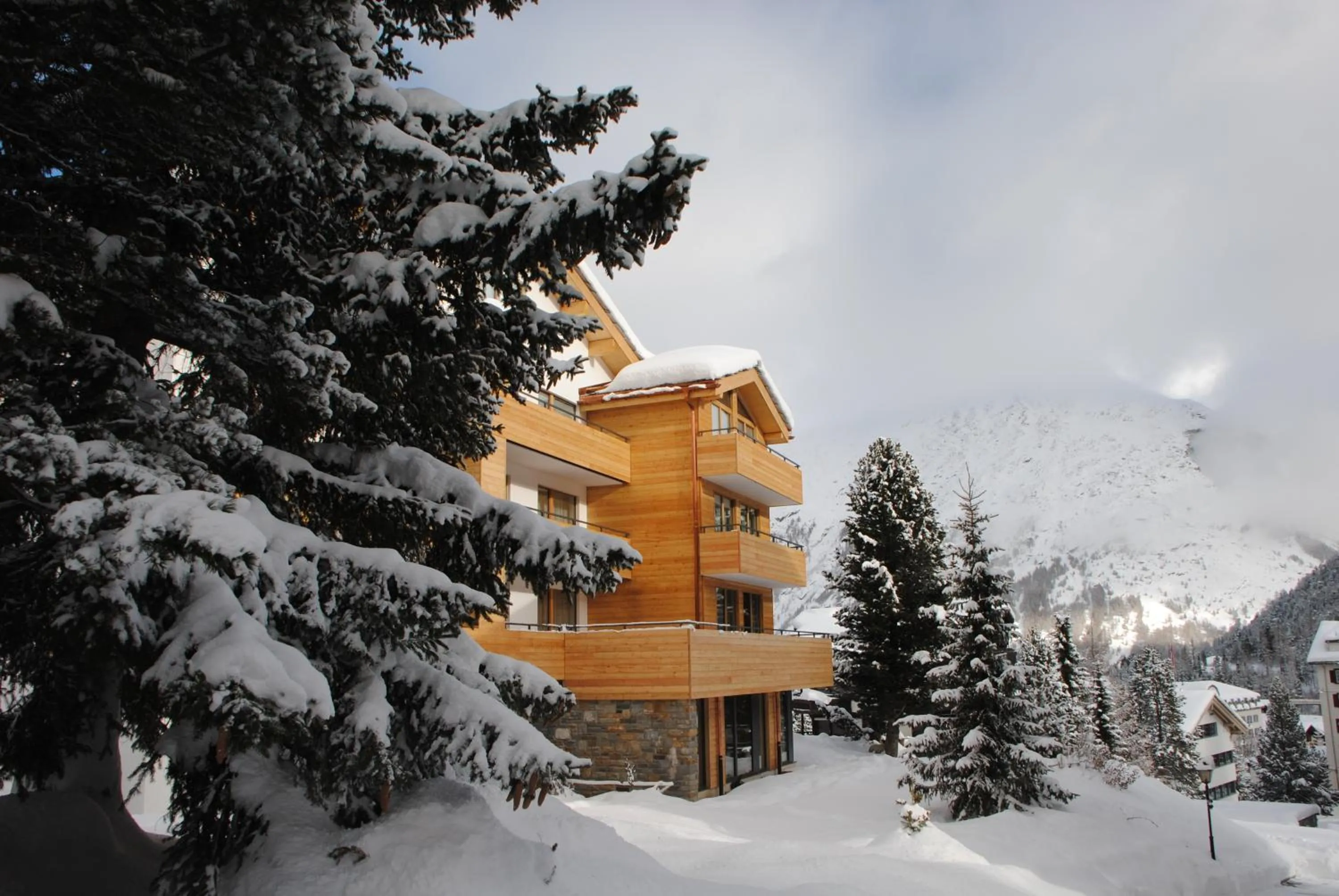 Facade/entrance in Elite Alpine Lodge - Apart & Breakfast