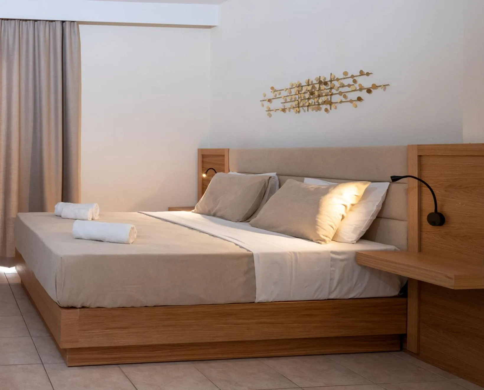 Bed in Calypso Hotel