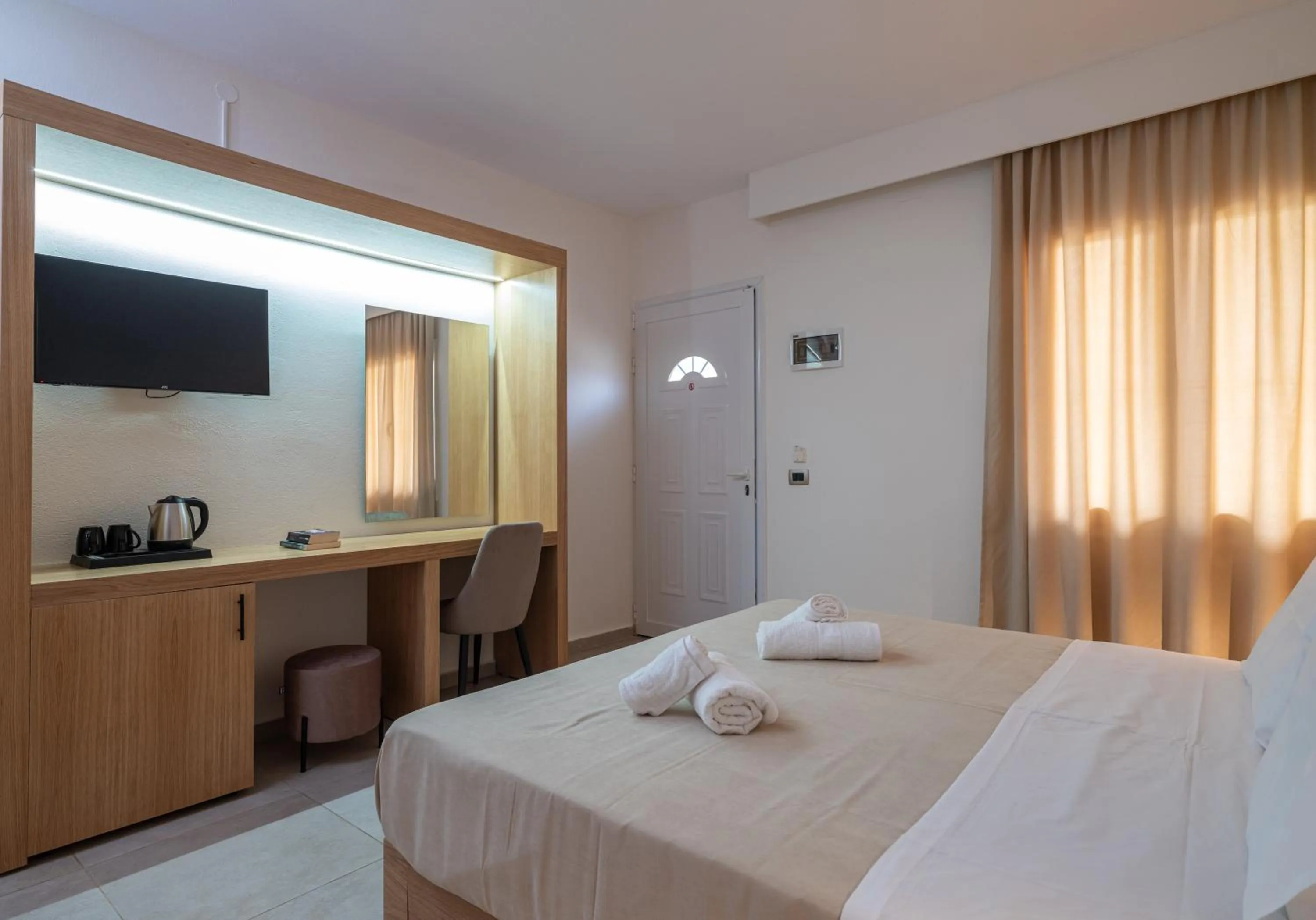 Bed in Calypso Hotel