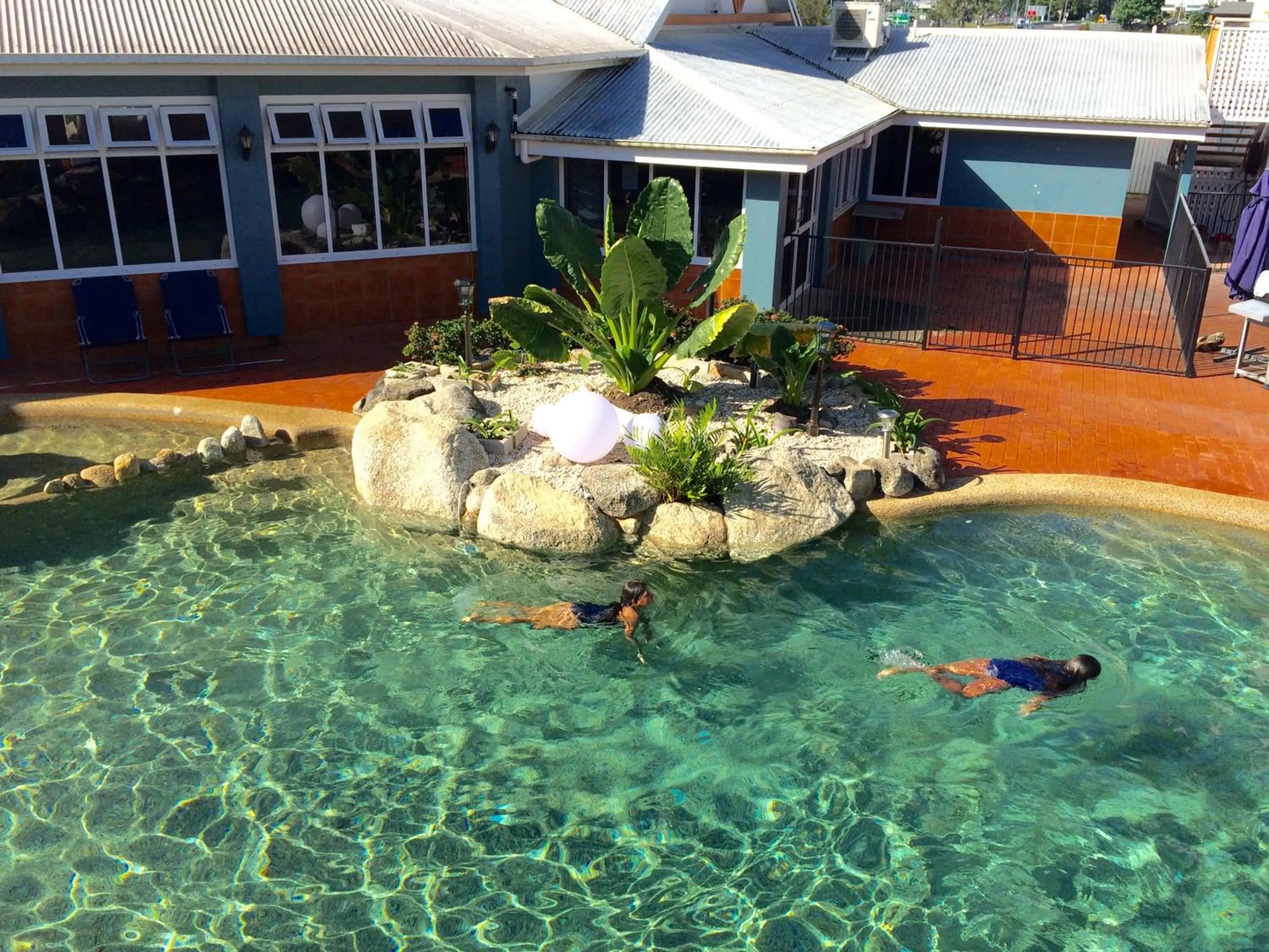 Swimming pool in South Cairns Resort