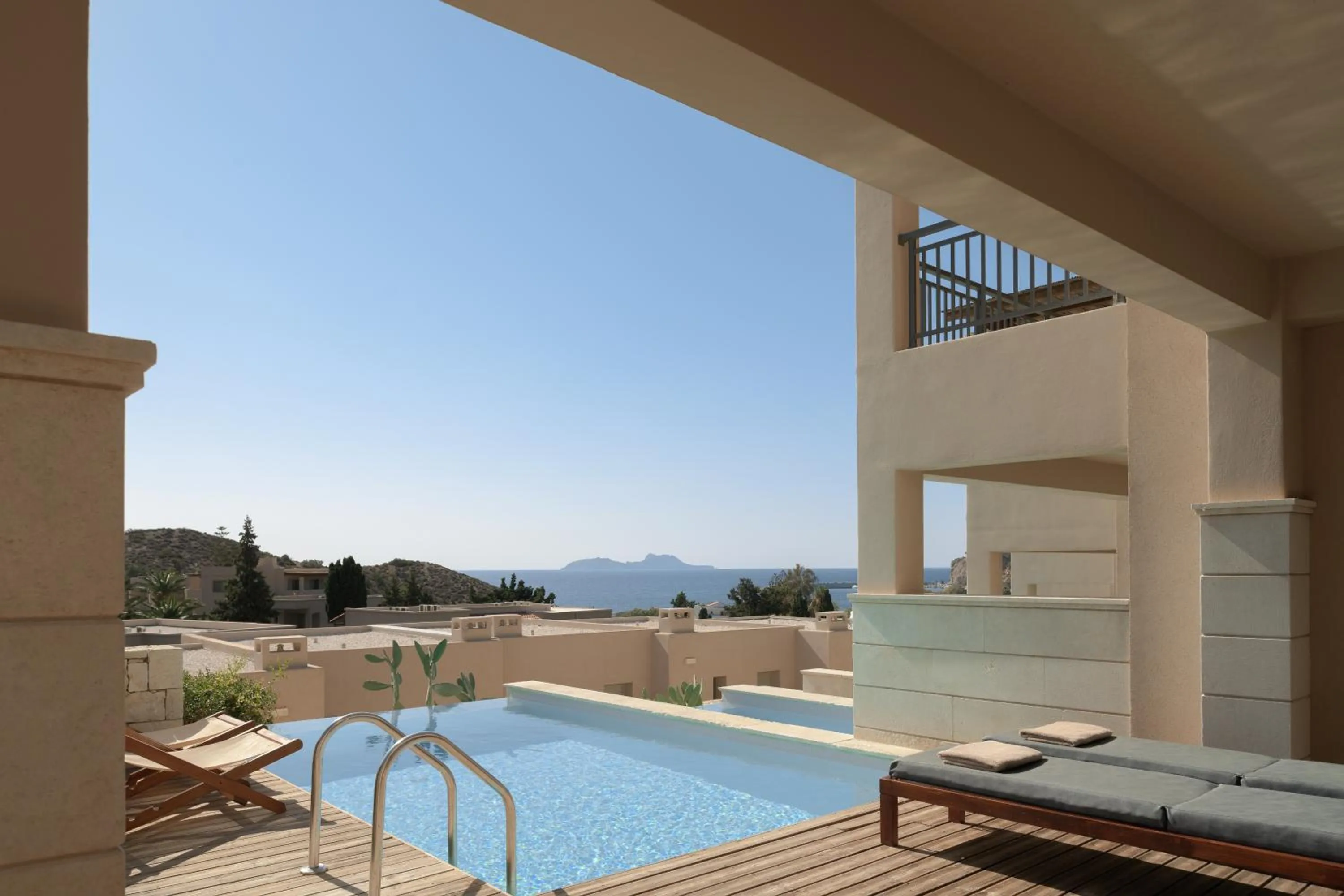 Swimming pool in Paralos Irini Mare