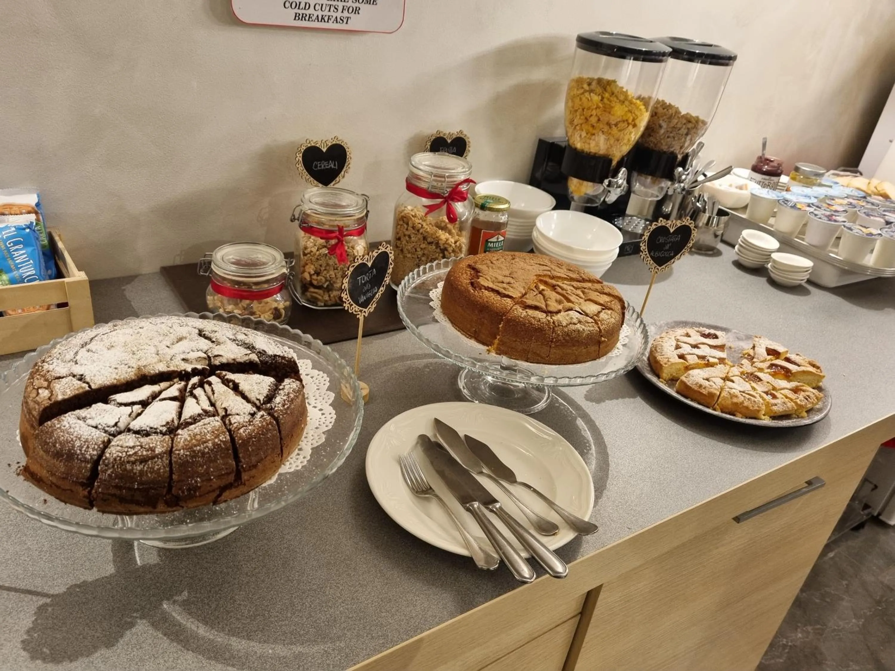 Breakfast in La Ruota