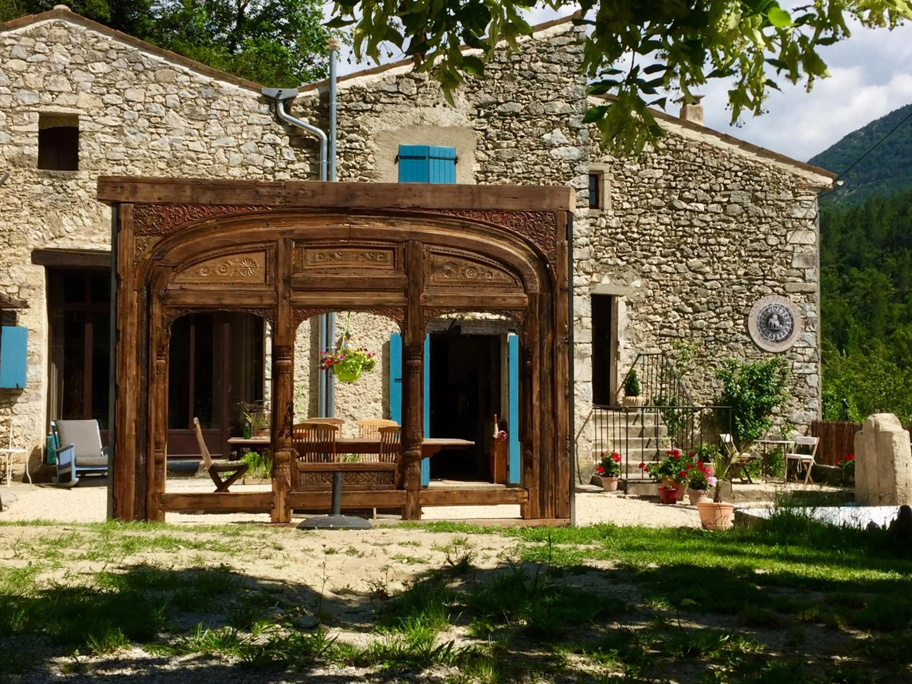 Facade/entrance in Mas de la Pauze