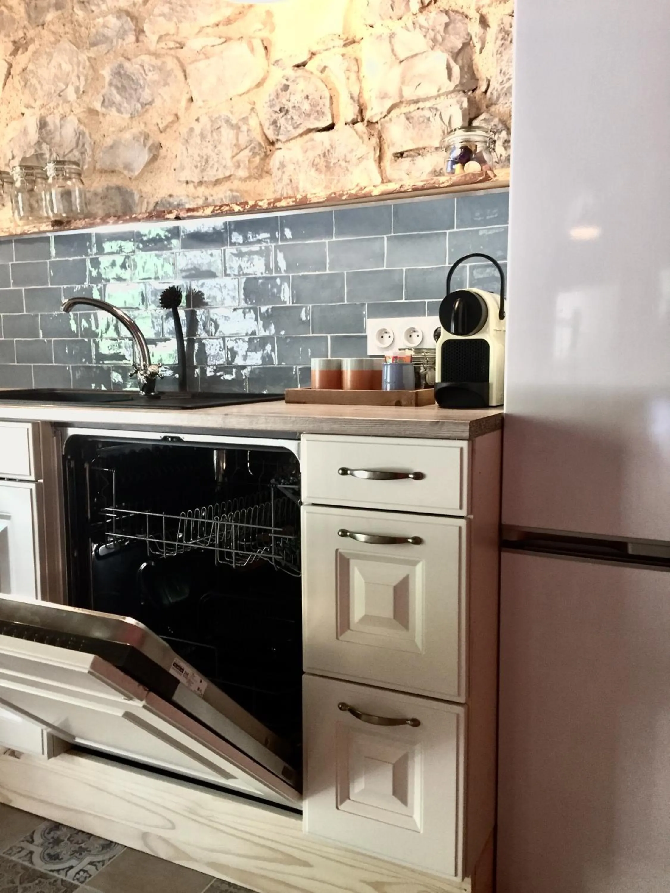 Kitchen or kitchenette in Mas de la Pauze