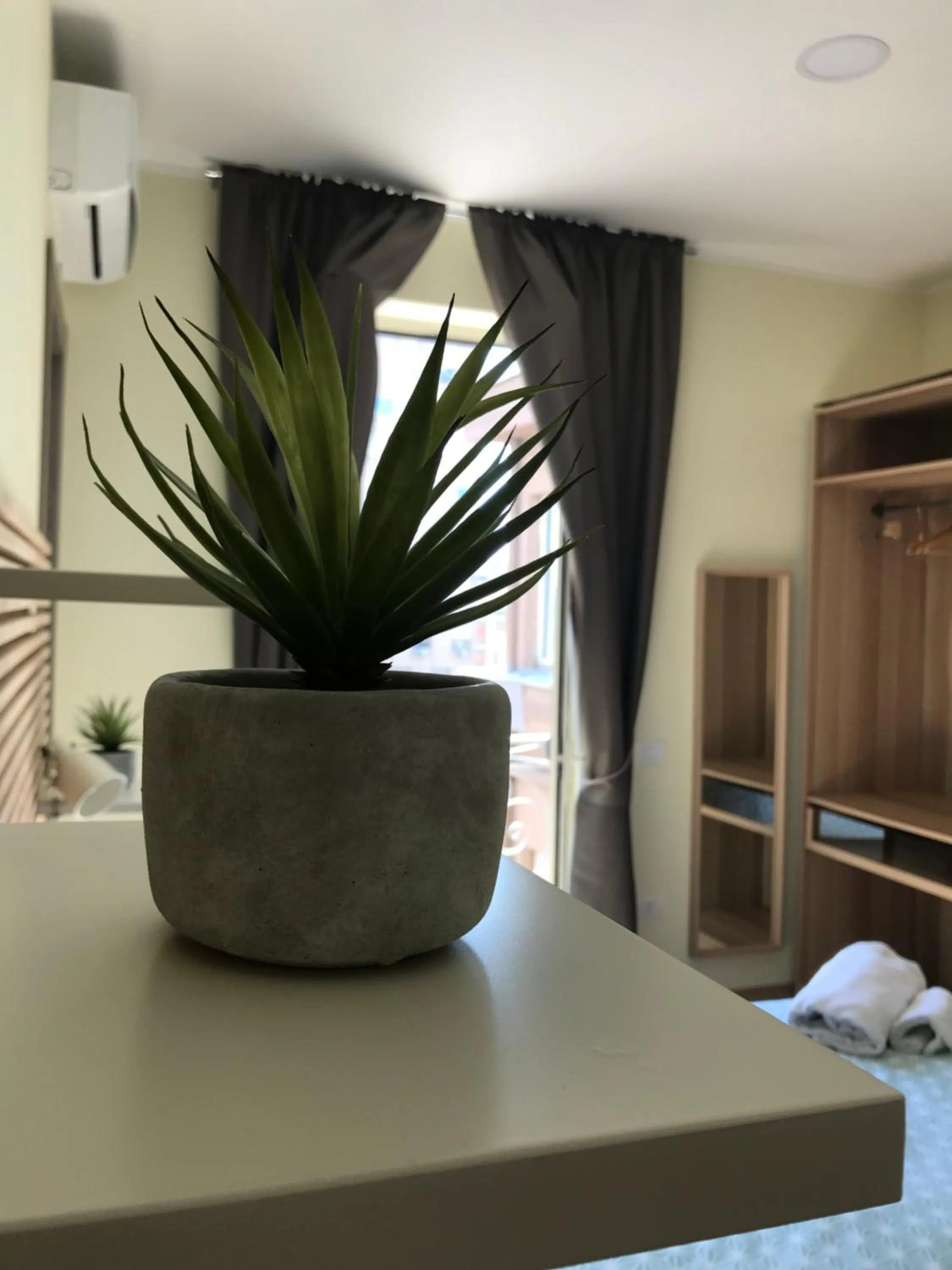 Bed in 2Naples Rooms