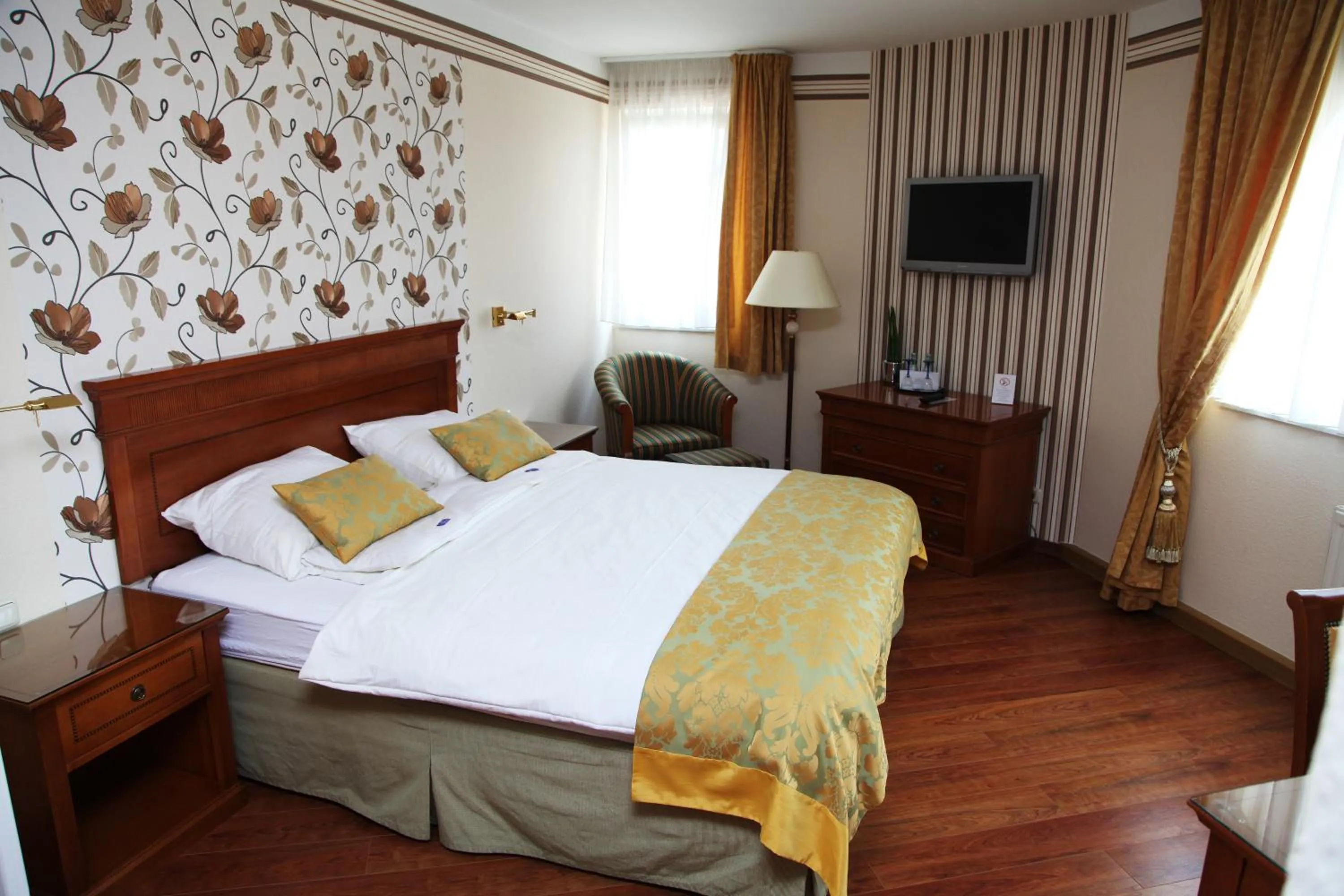 Photo of the whole room, Bed in In Piazza