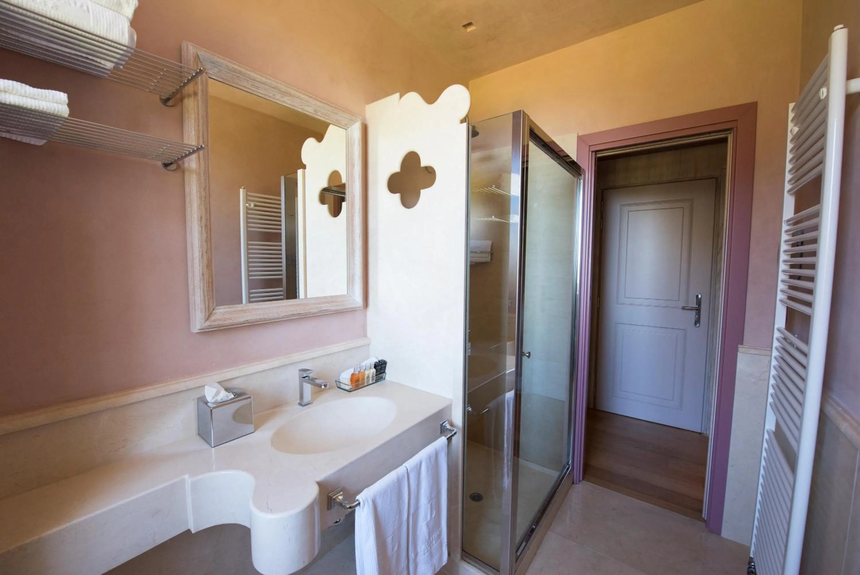 Shower in Villa Lattanzi
