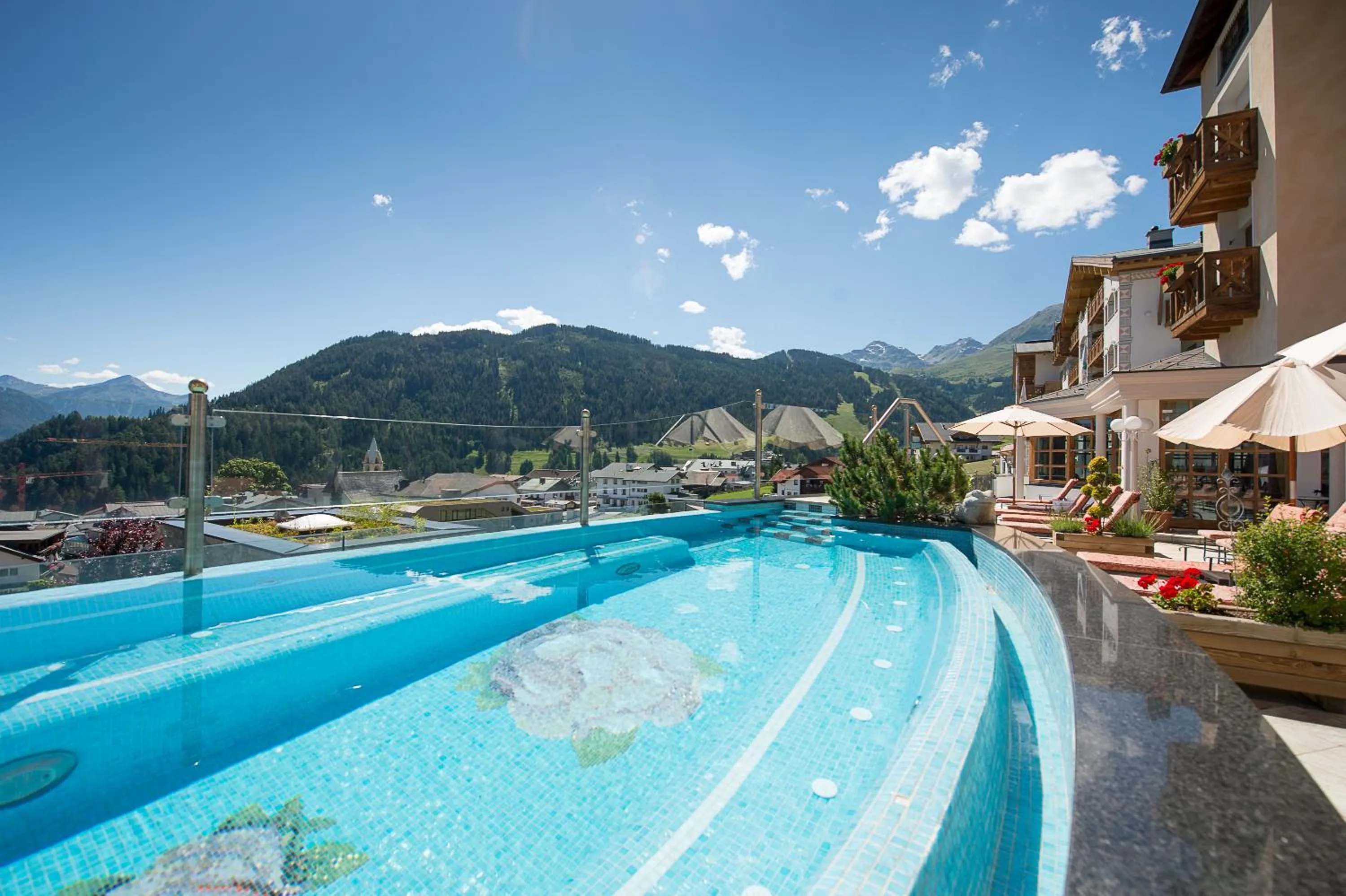 Summer in Wellnesshotel Cervosa