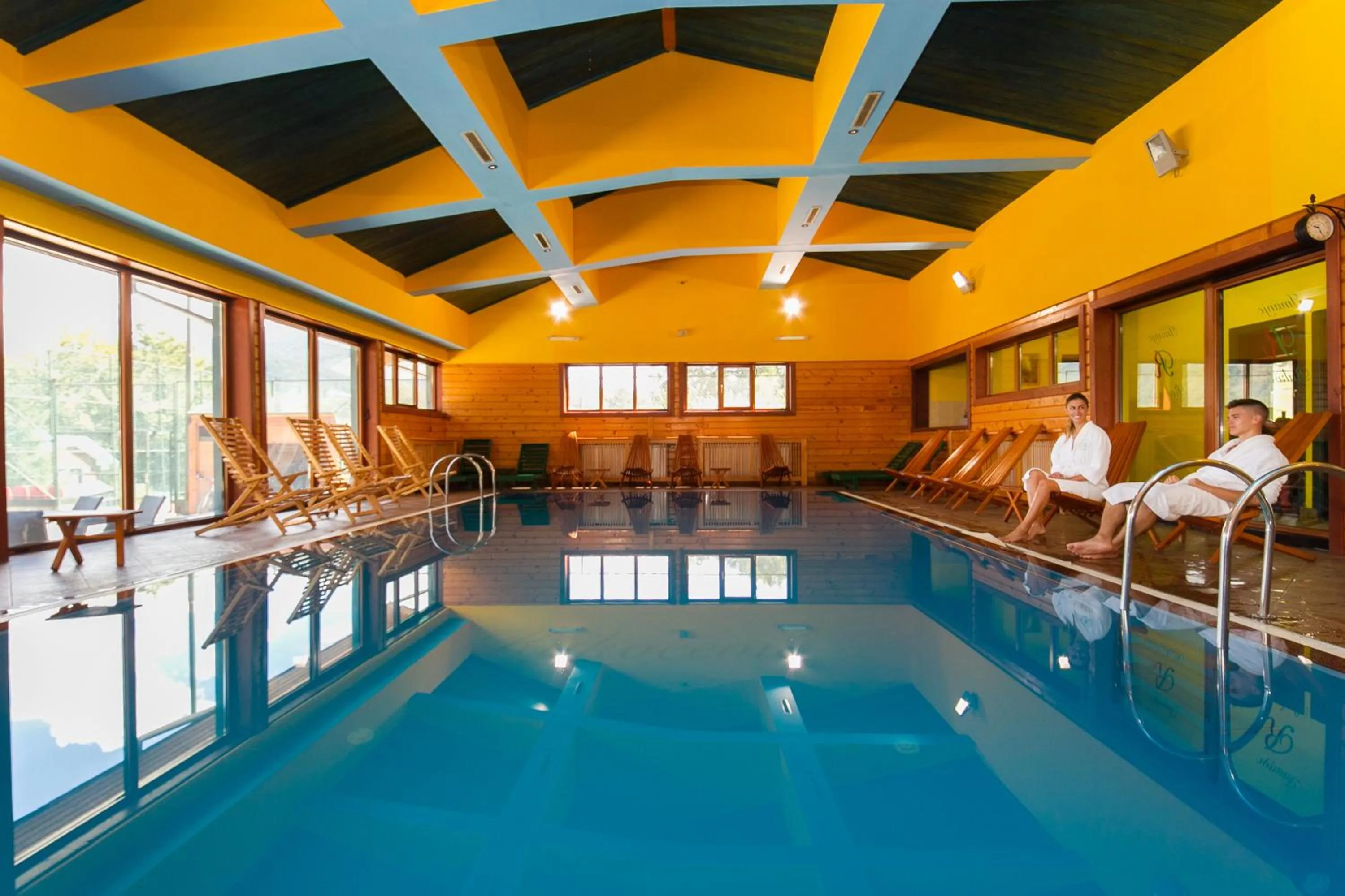 Swimming pool in Hotel & Resort Gacka