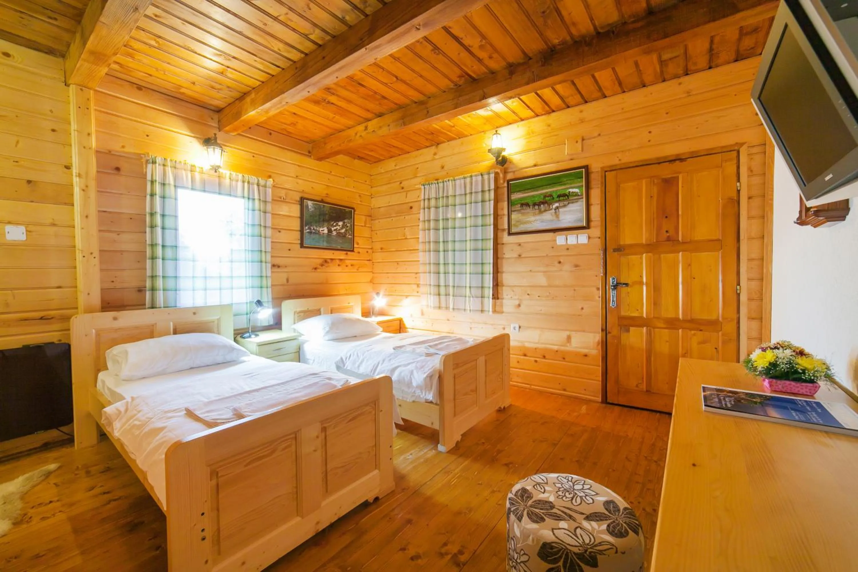 Bedroom, Bed in Hotel & Resort Gacka