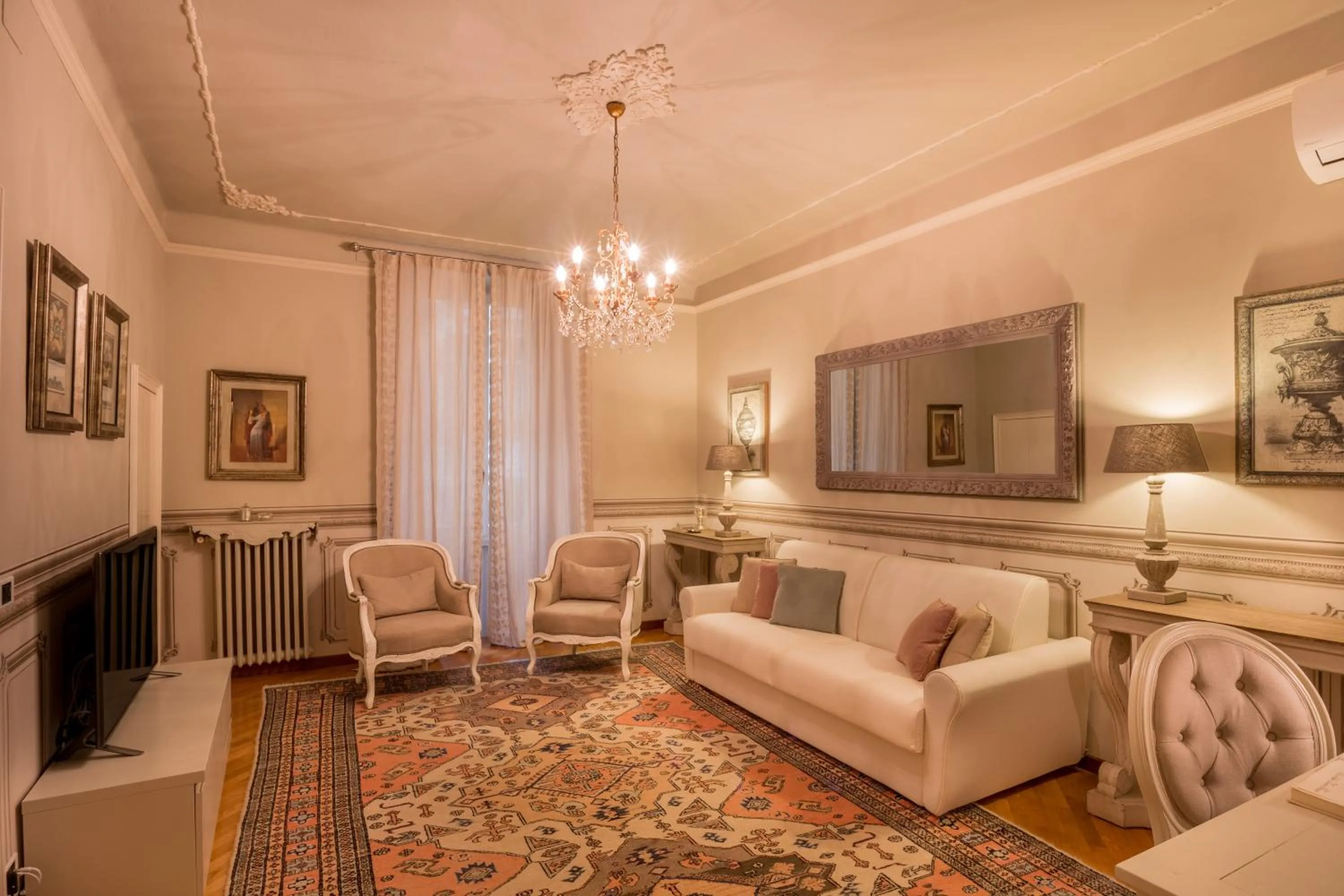 Apartment in Domus Verona - Incantevole residenza difronte a casa Giulietta