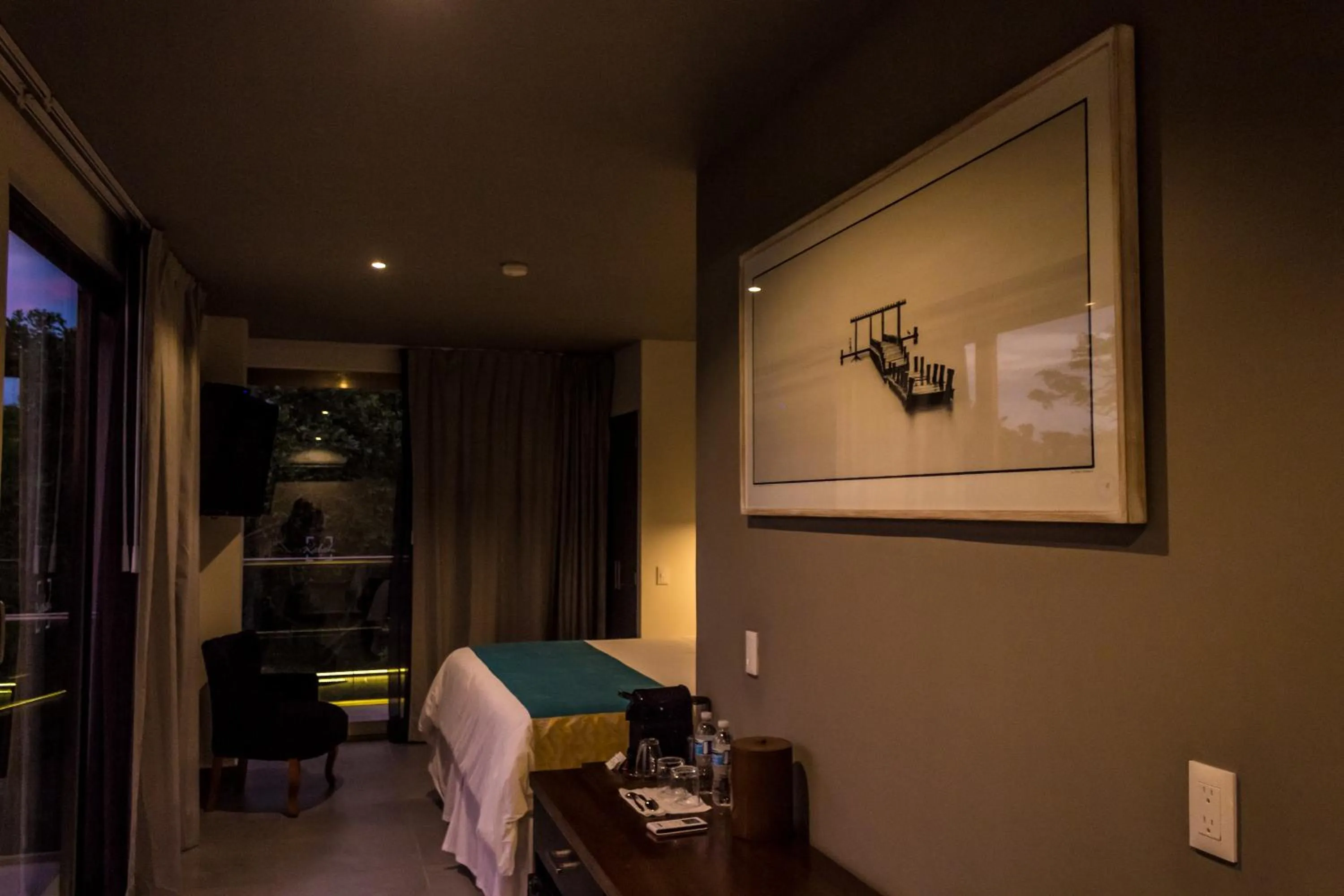 Photo of the whole room in KABAH Cancun Hotel Boutique