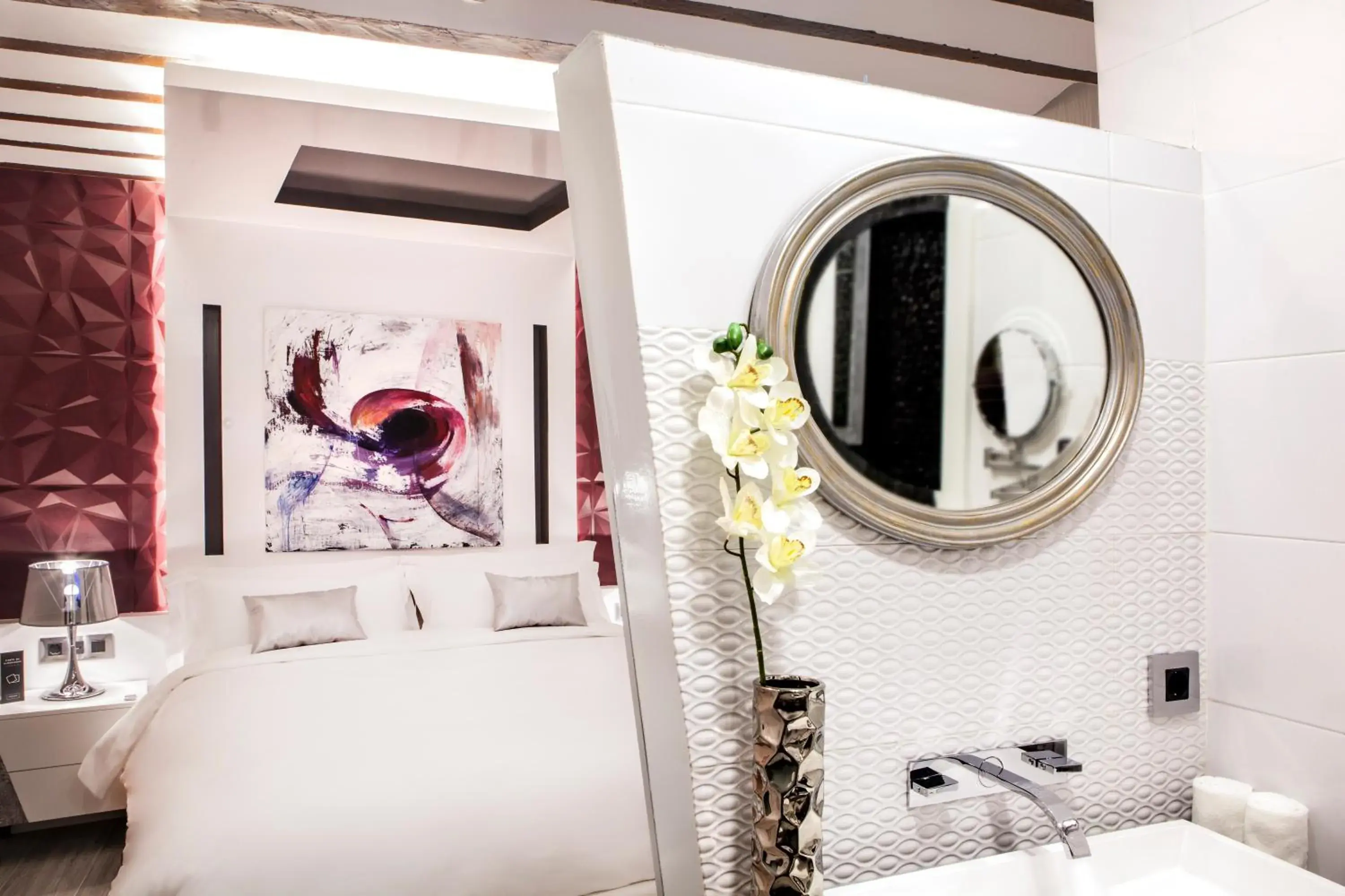 Deluxe Suite in Wine & Soul Suites Deluxe Suite in Wine & Soul Suites