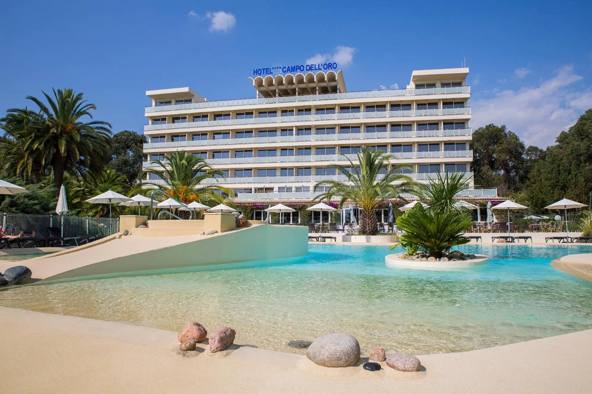 Swimming pool in Hôtel Campo Dell'oro