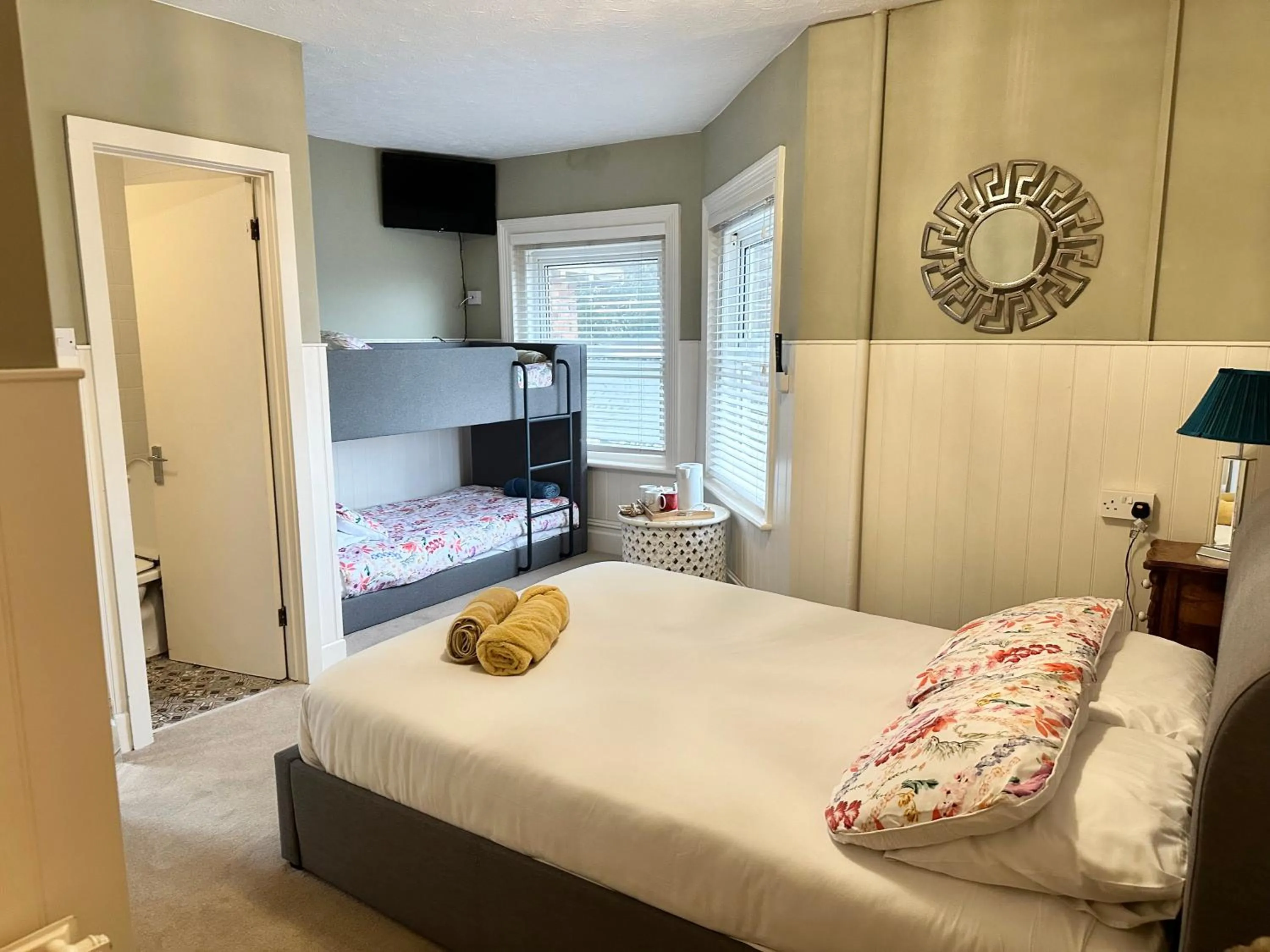 Photo of the whole room, Bed in Boho Beach House - Beach location