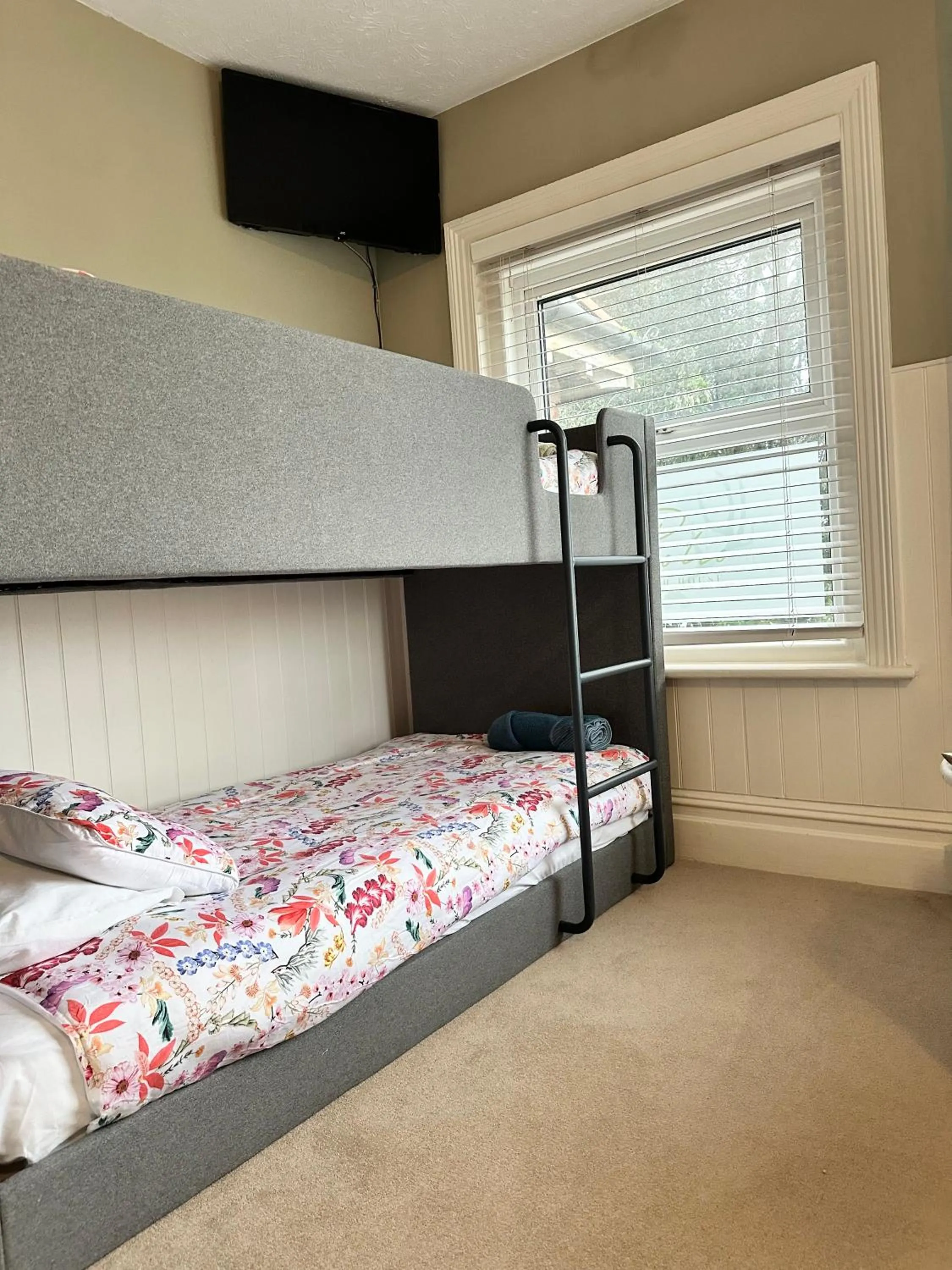 bunk bed, Bed in Boho Beach House - Beach location