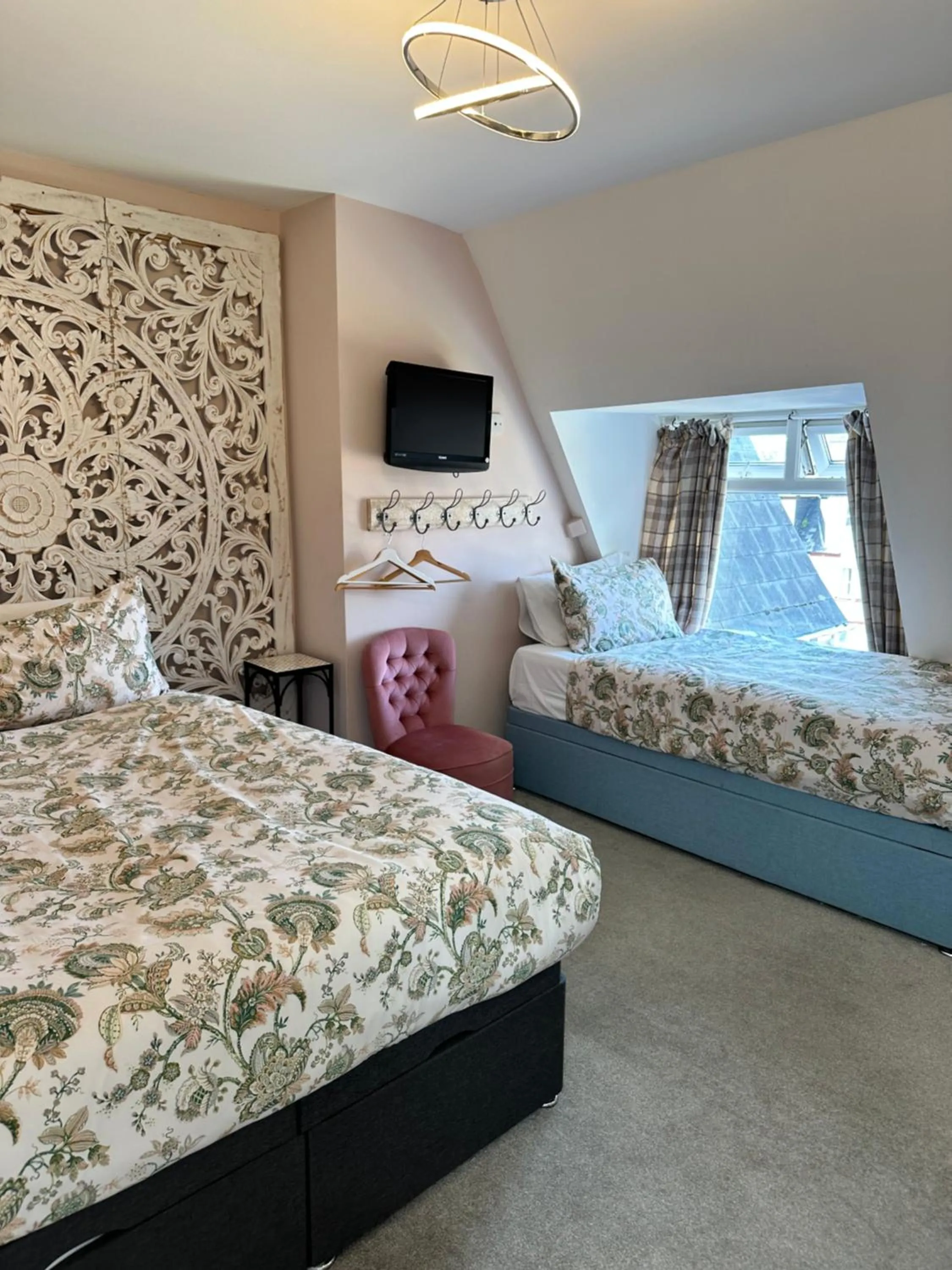 Bed in Boho Beach House - Beach location