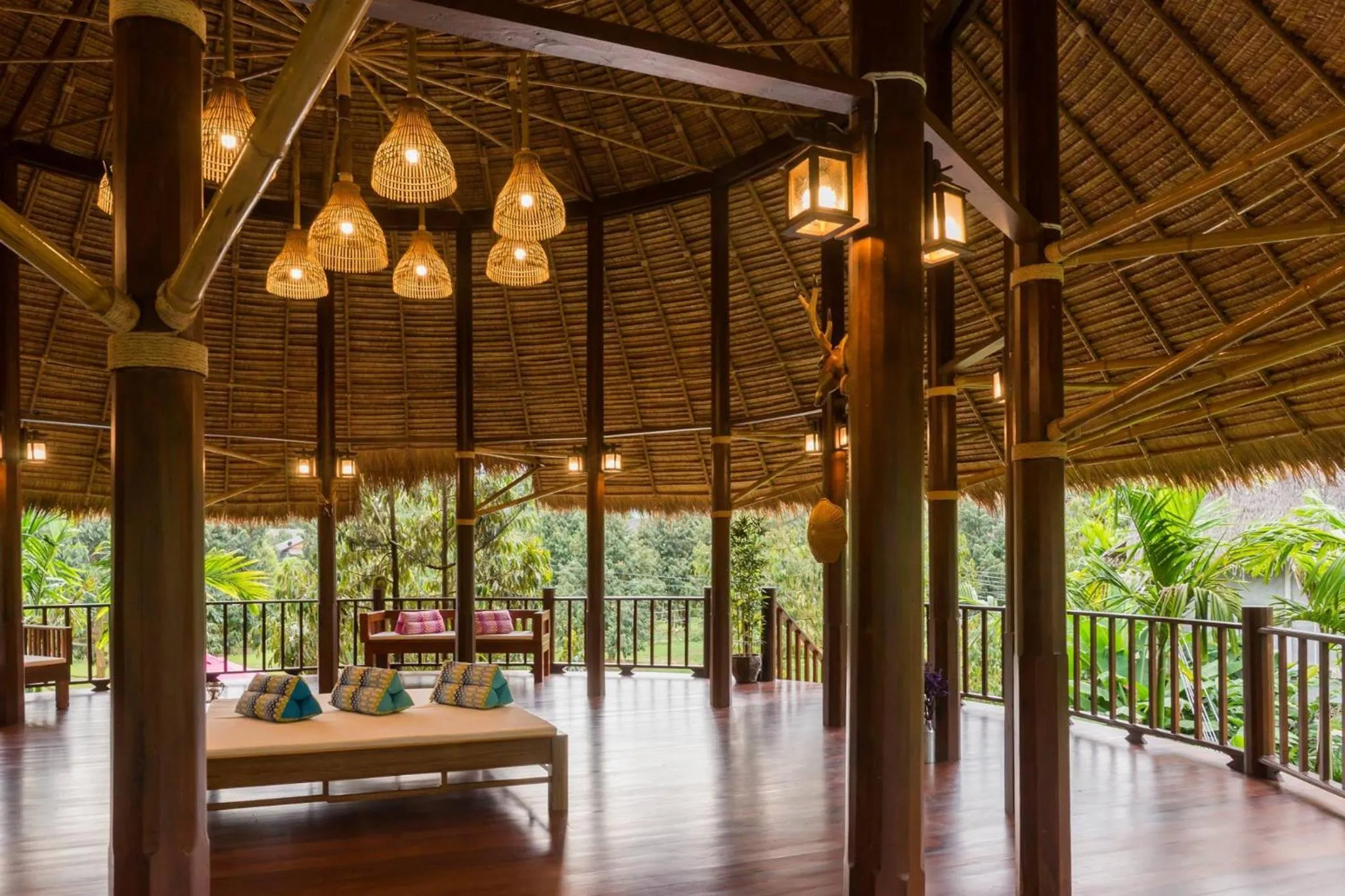 Communal lounge/ TV room in Orchard Pa La U