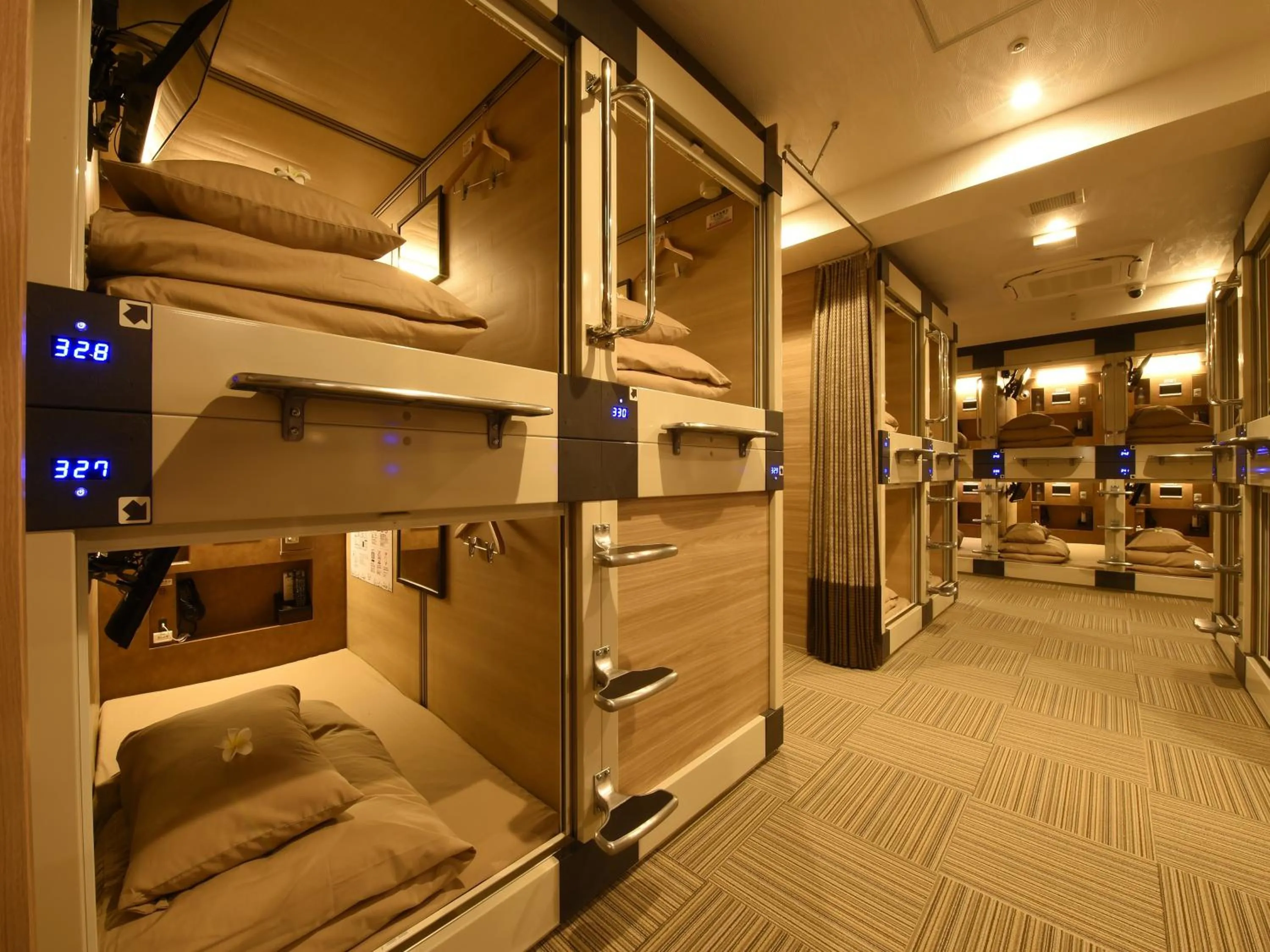 Photo of the whole room in Capsule Hotel Anshin Oyado Premium Resort Kyoto Shijo Karasuma