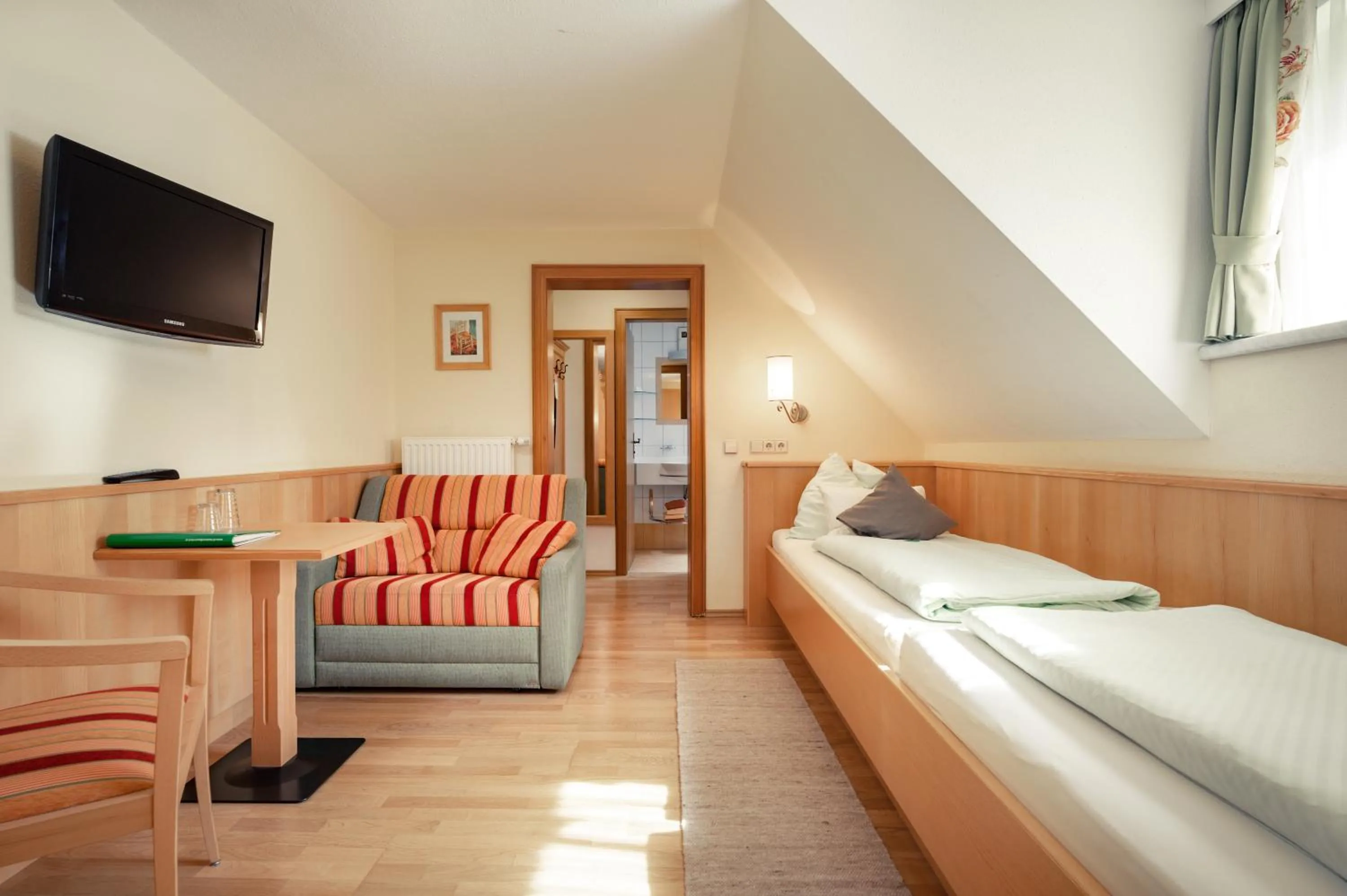 Bedroom, Bed in Pension Glitschnerhof