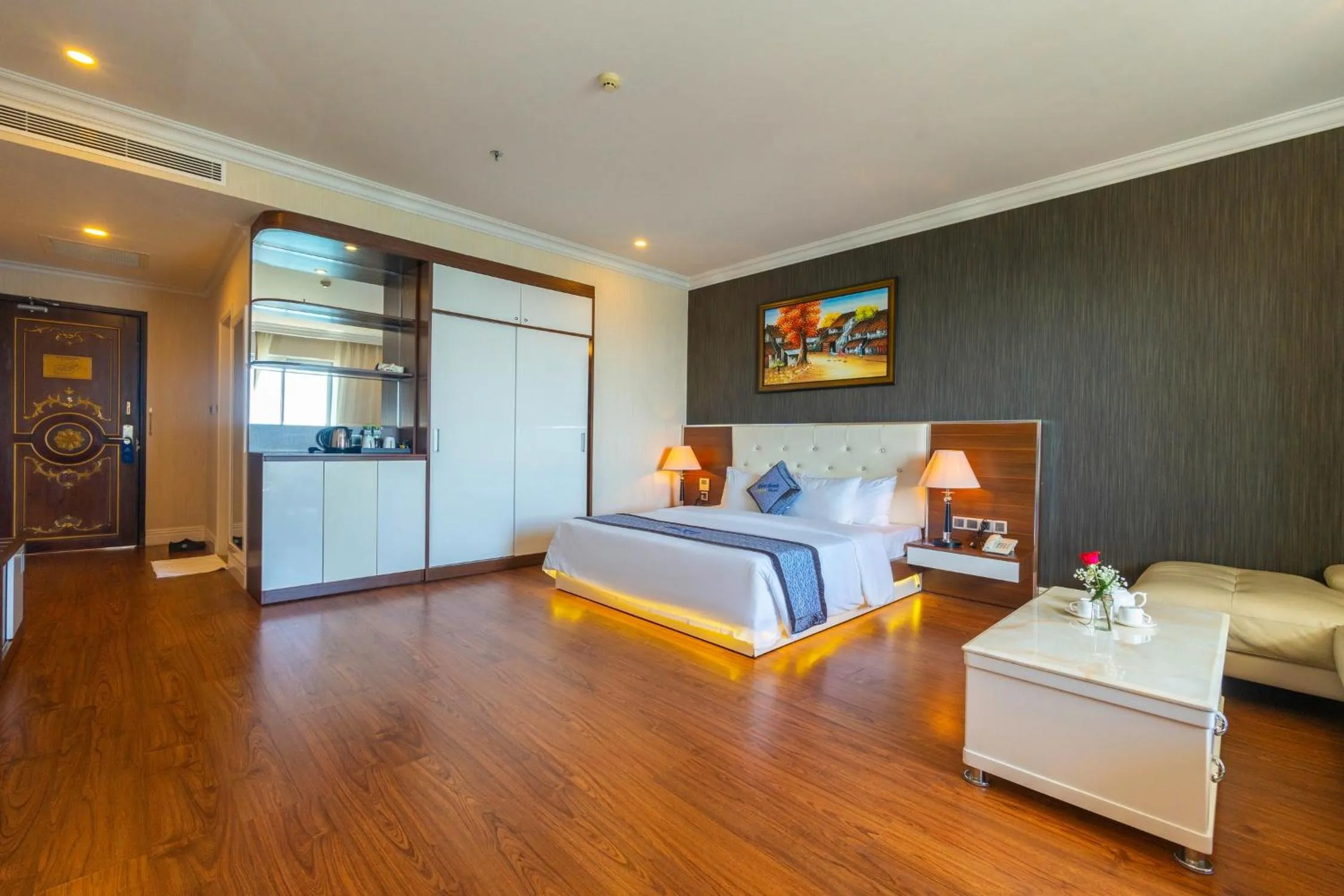 Photo of the whole room, Bed in Thien Thanh Resort