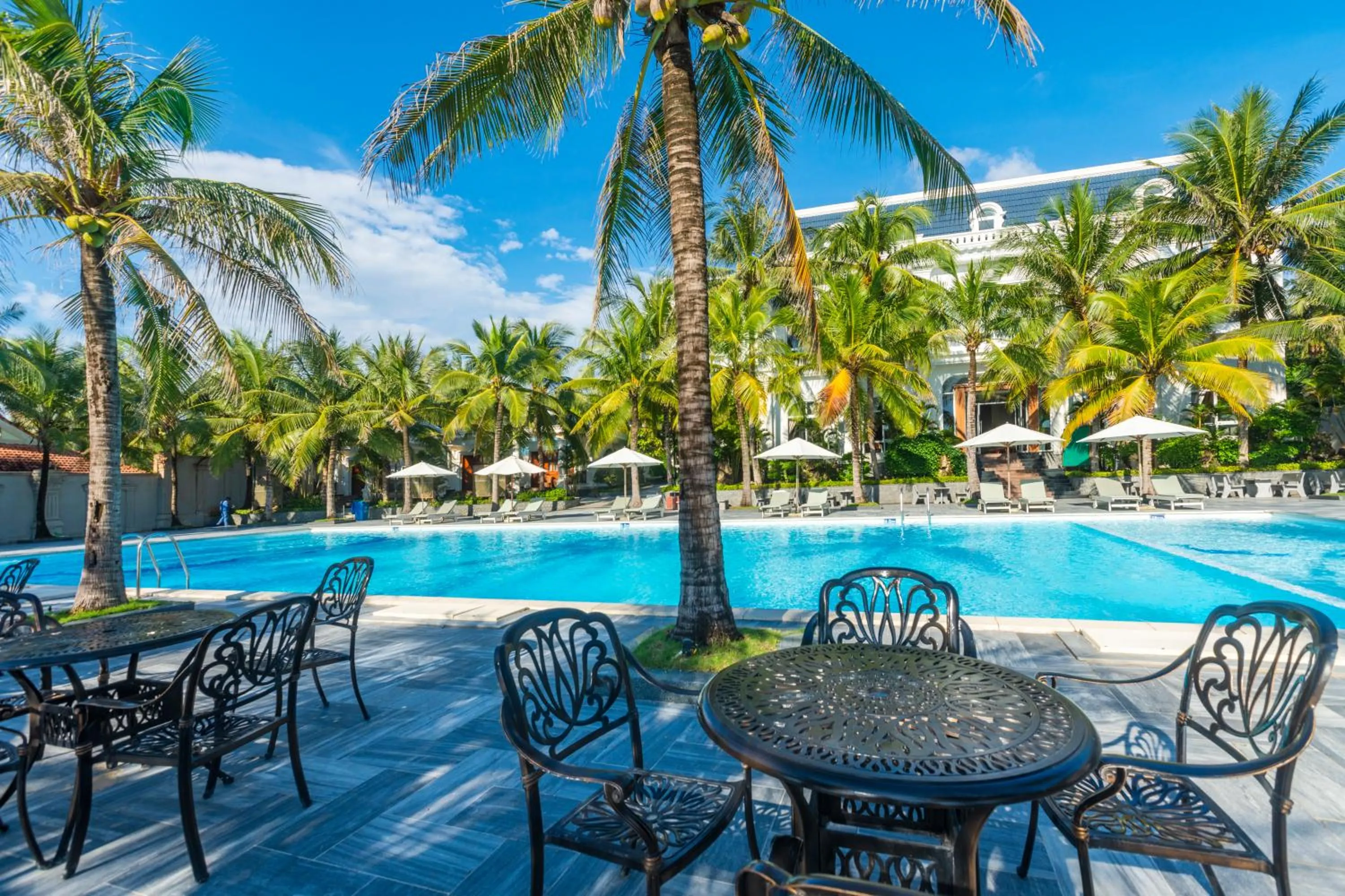 Swimming pool in Thien Thanh Resort