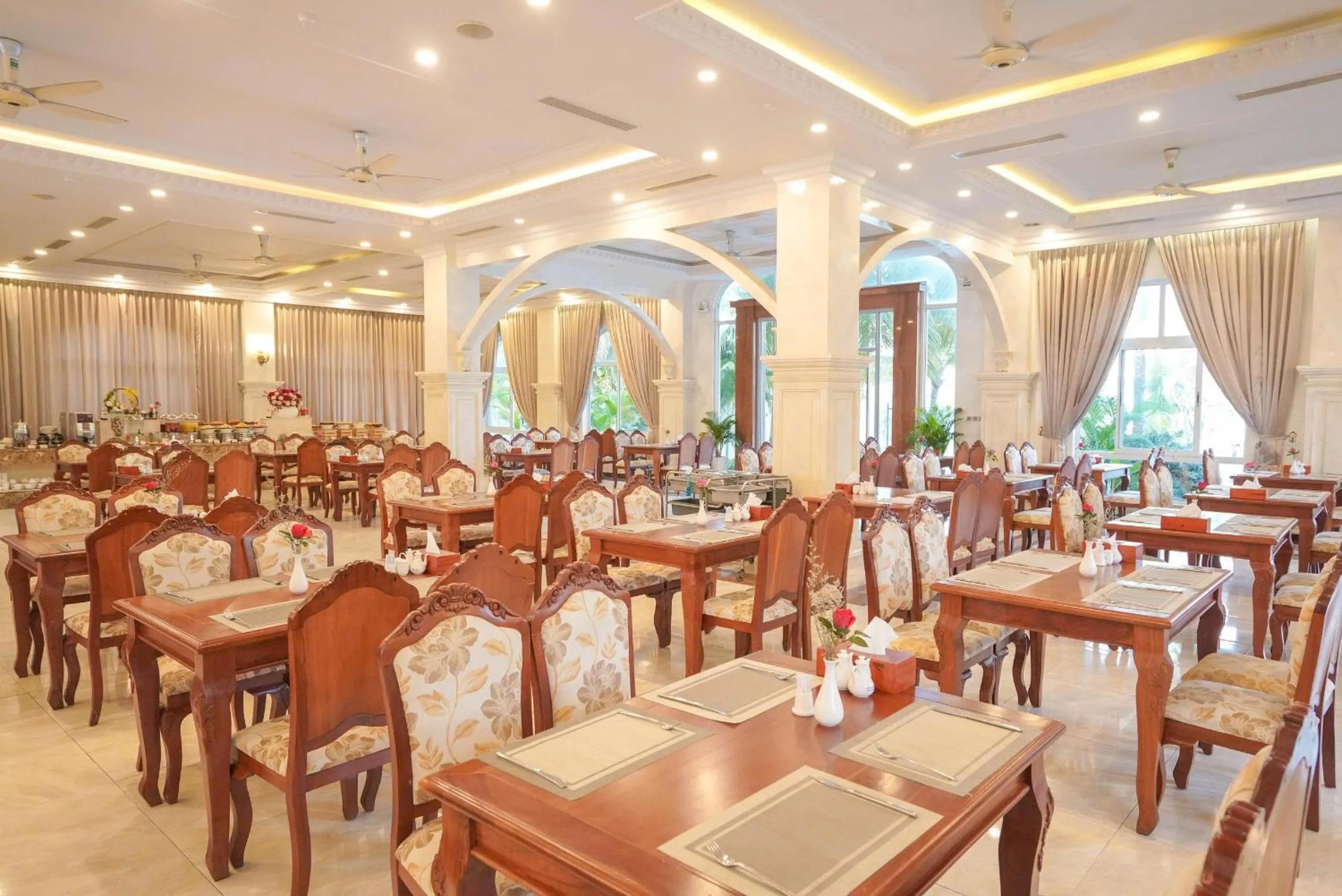 Restaurant/places to eat in Thien Thanh Resort