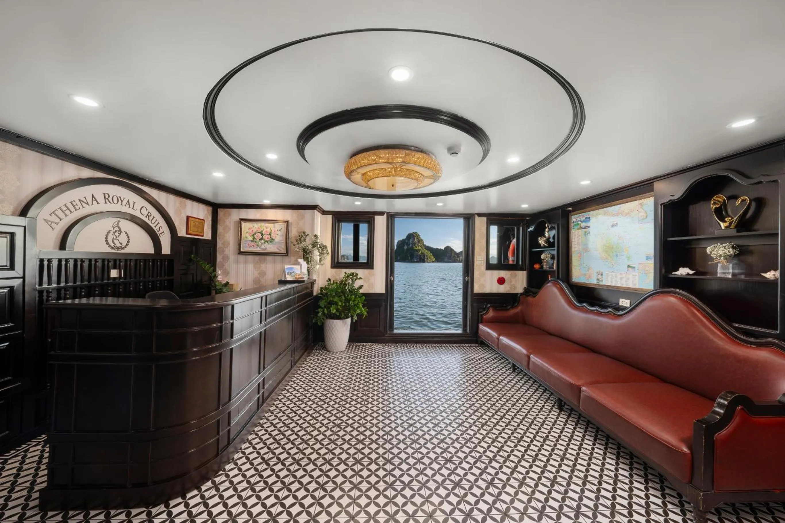 Lobby or reception in Athena Royal Cruise - Luxury in Halong Bay
