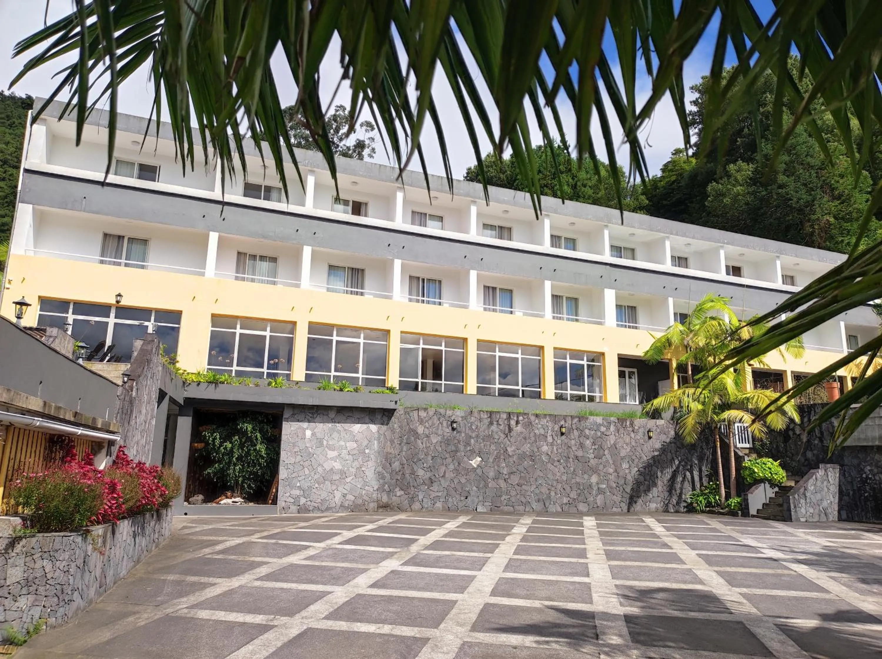 Parking in Vista do Vale - Hotel