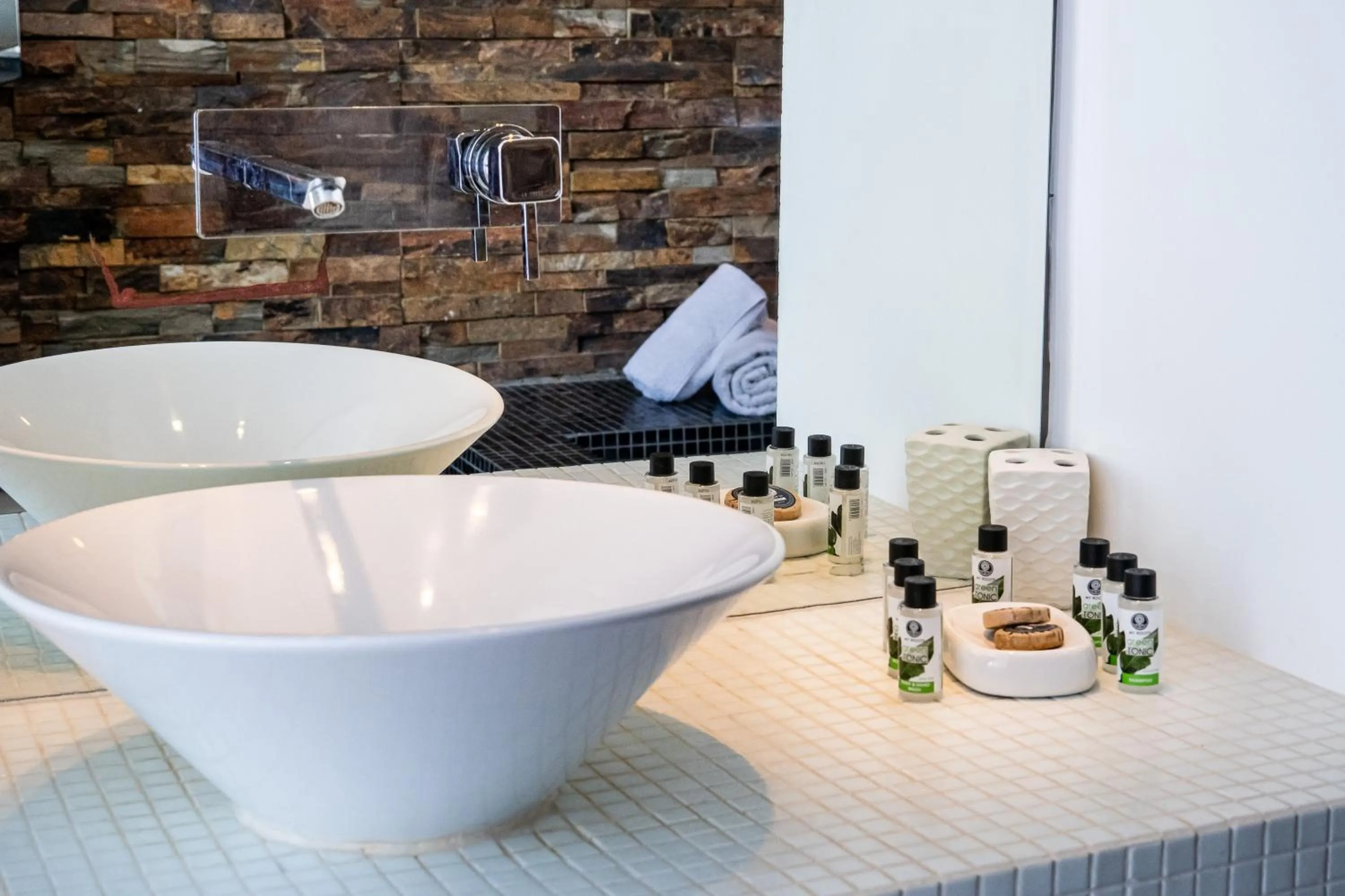 Bathroom in Kamari Beach Hotel