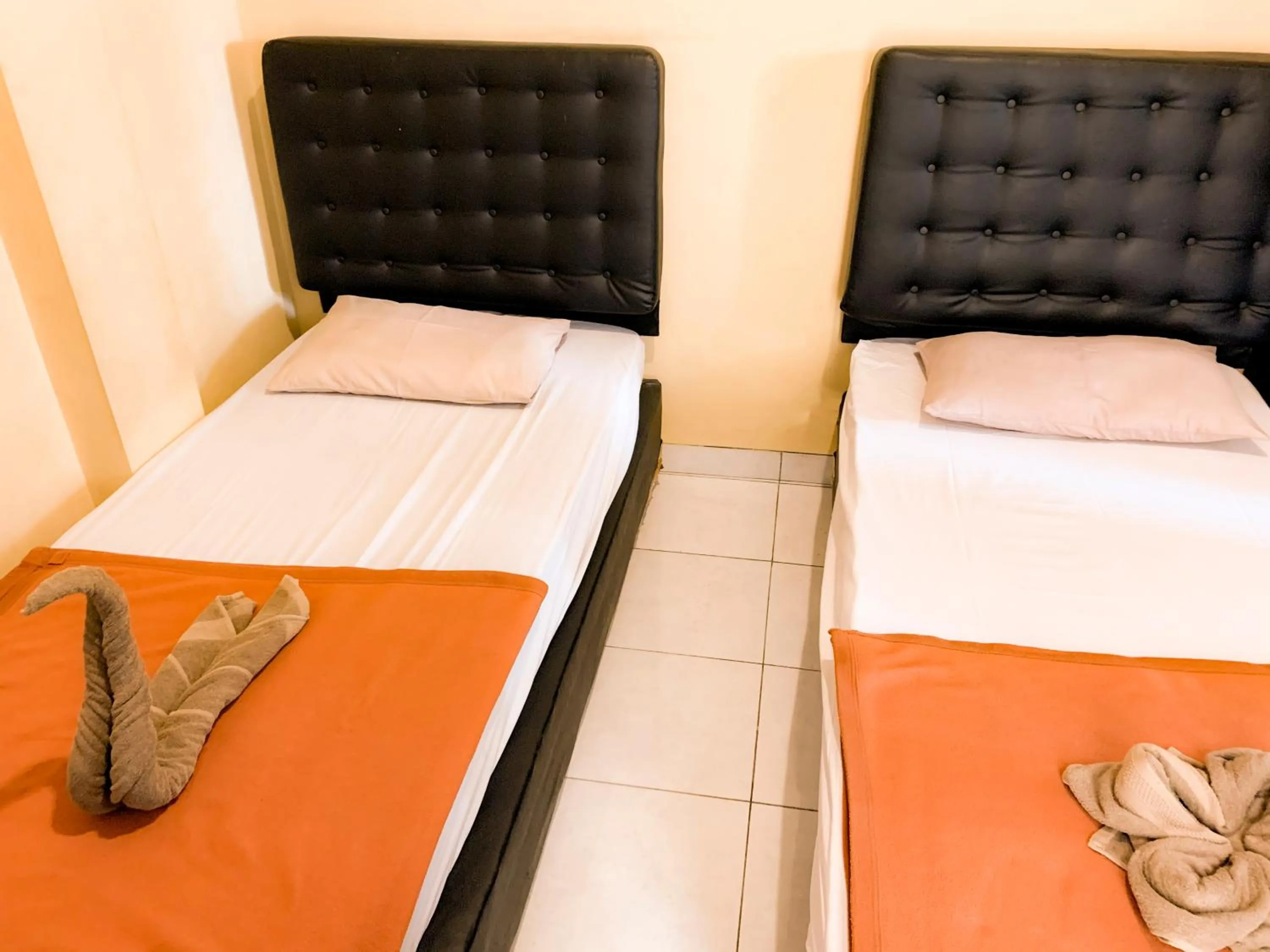 Bed in Omah Pelem Syariah