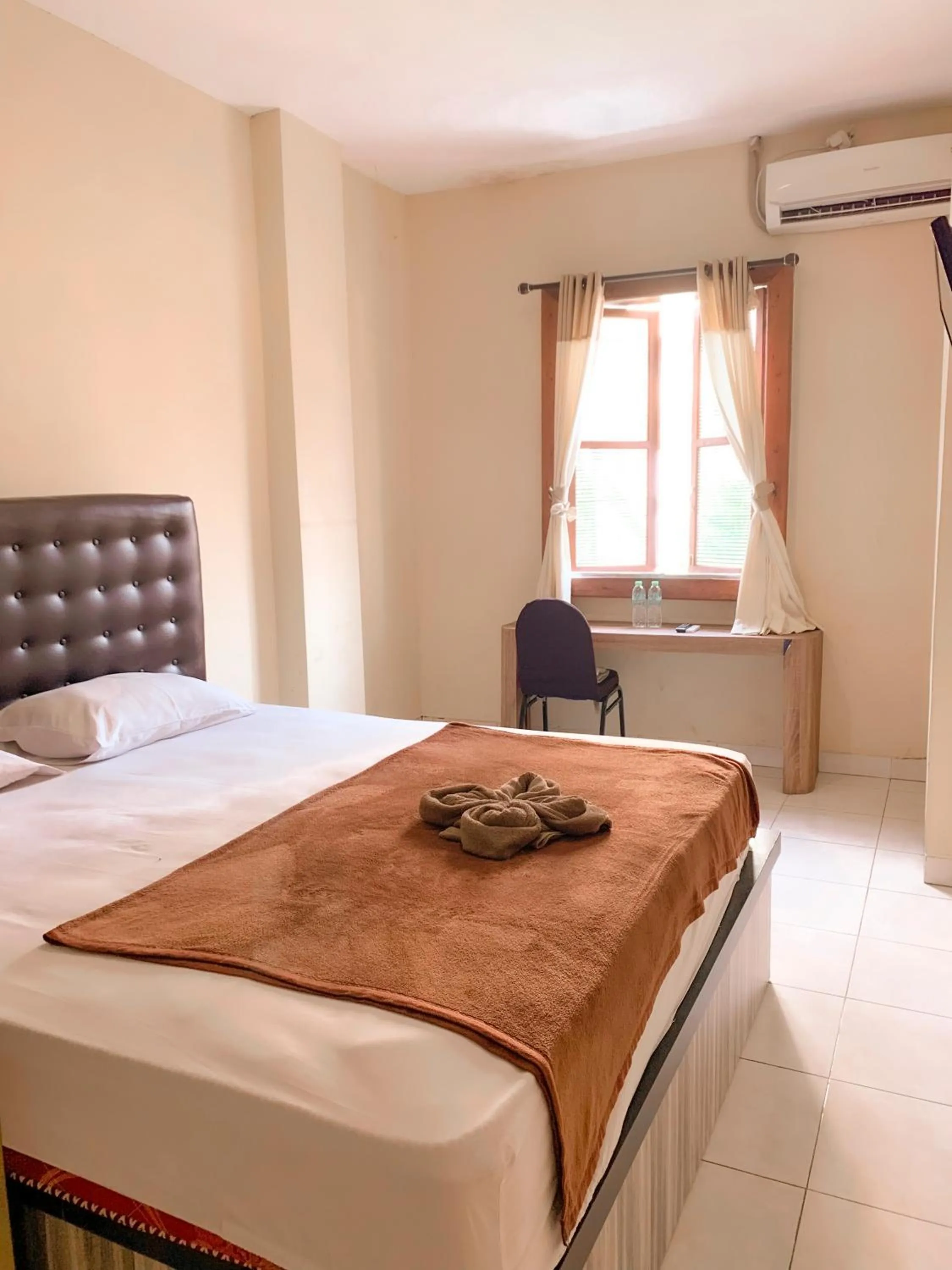 Bed in Omah Pelem Syariah