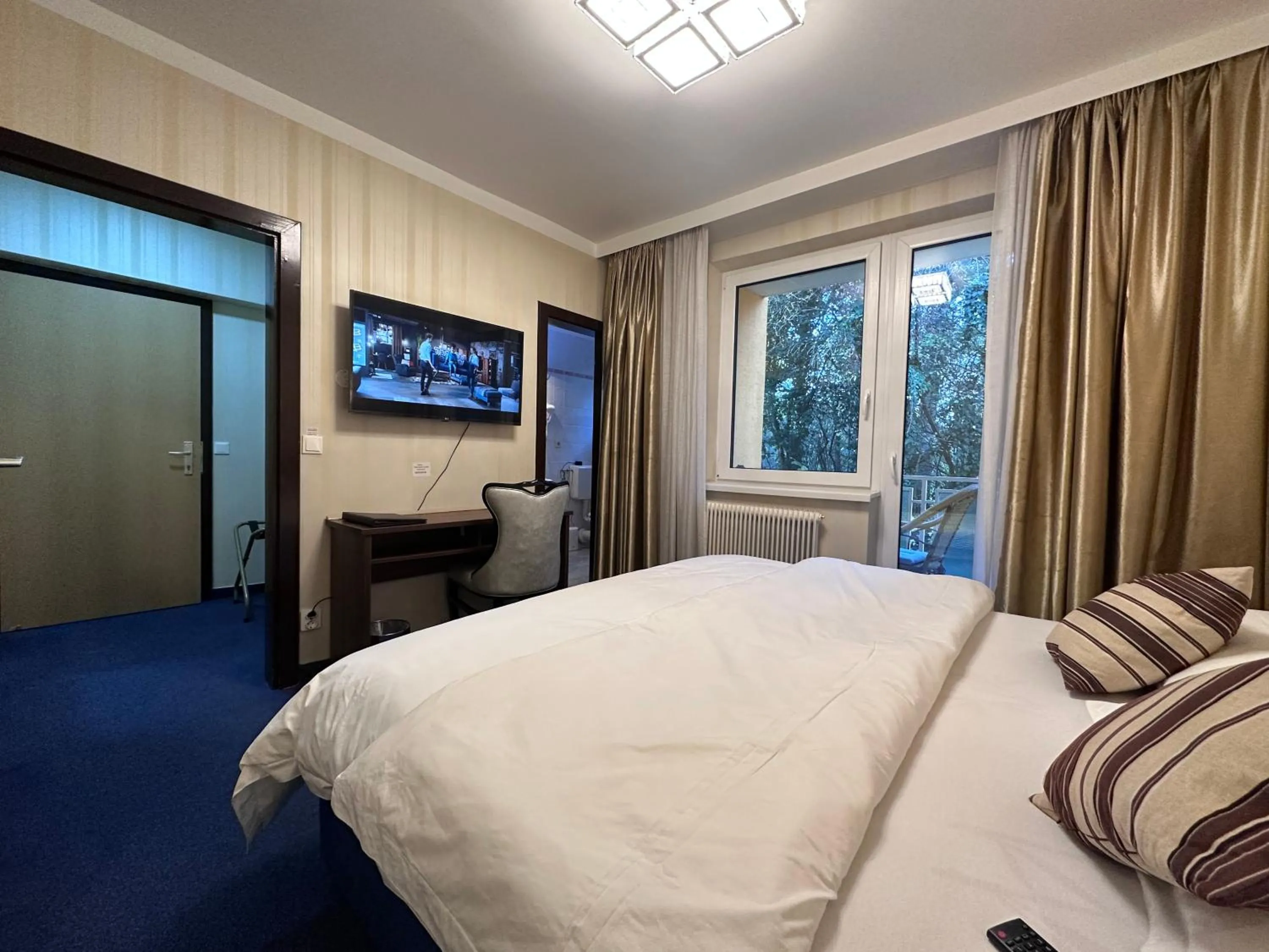 Bedroom, Bed in Hotel Austria