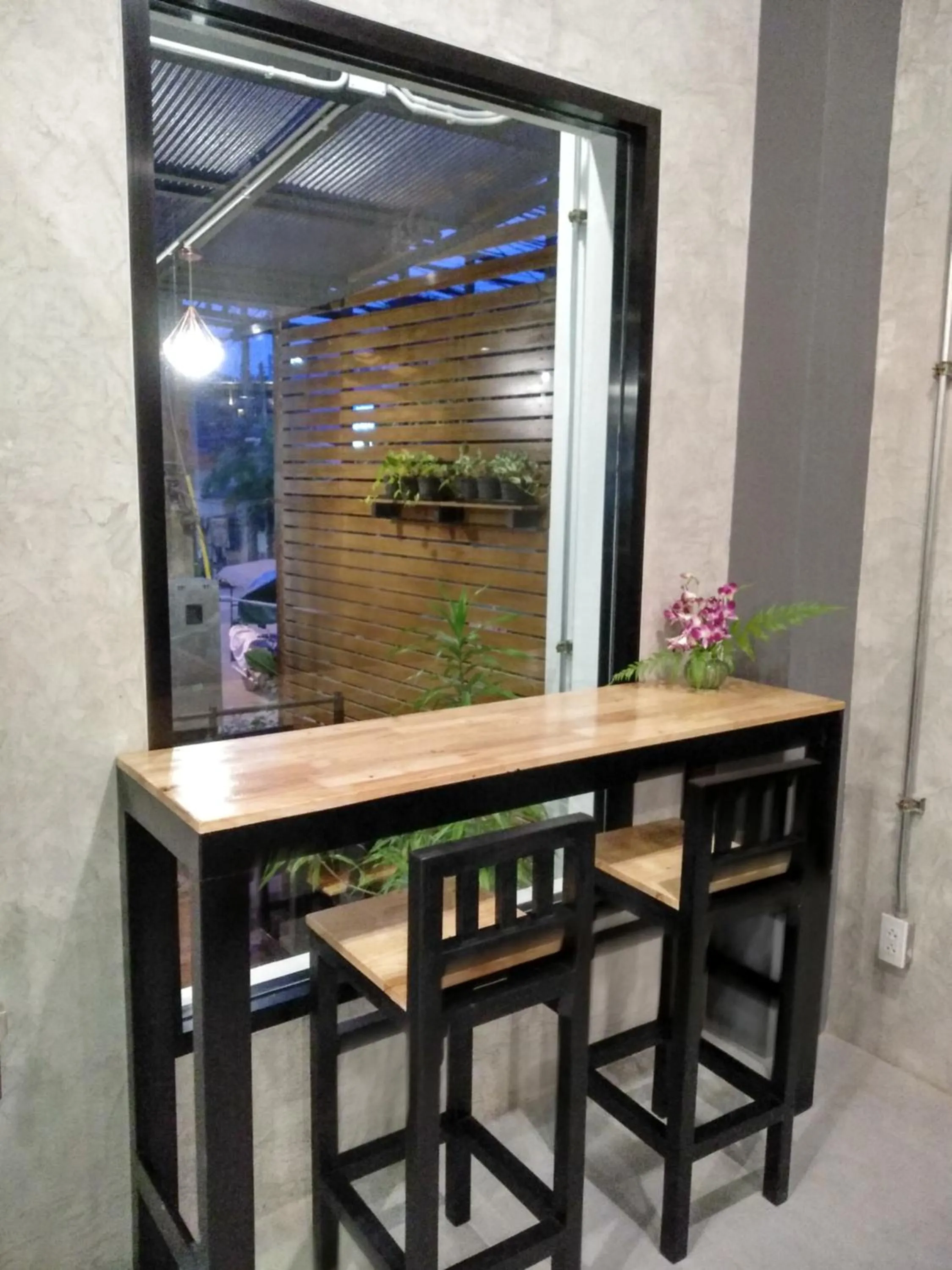 Seating area in De Loft Hotel