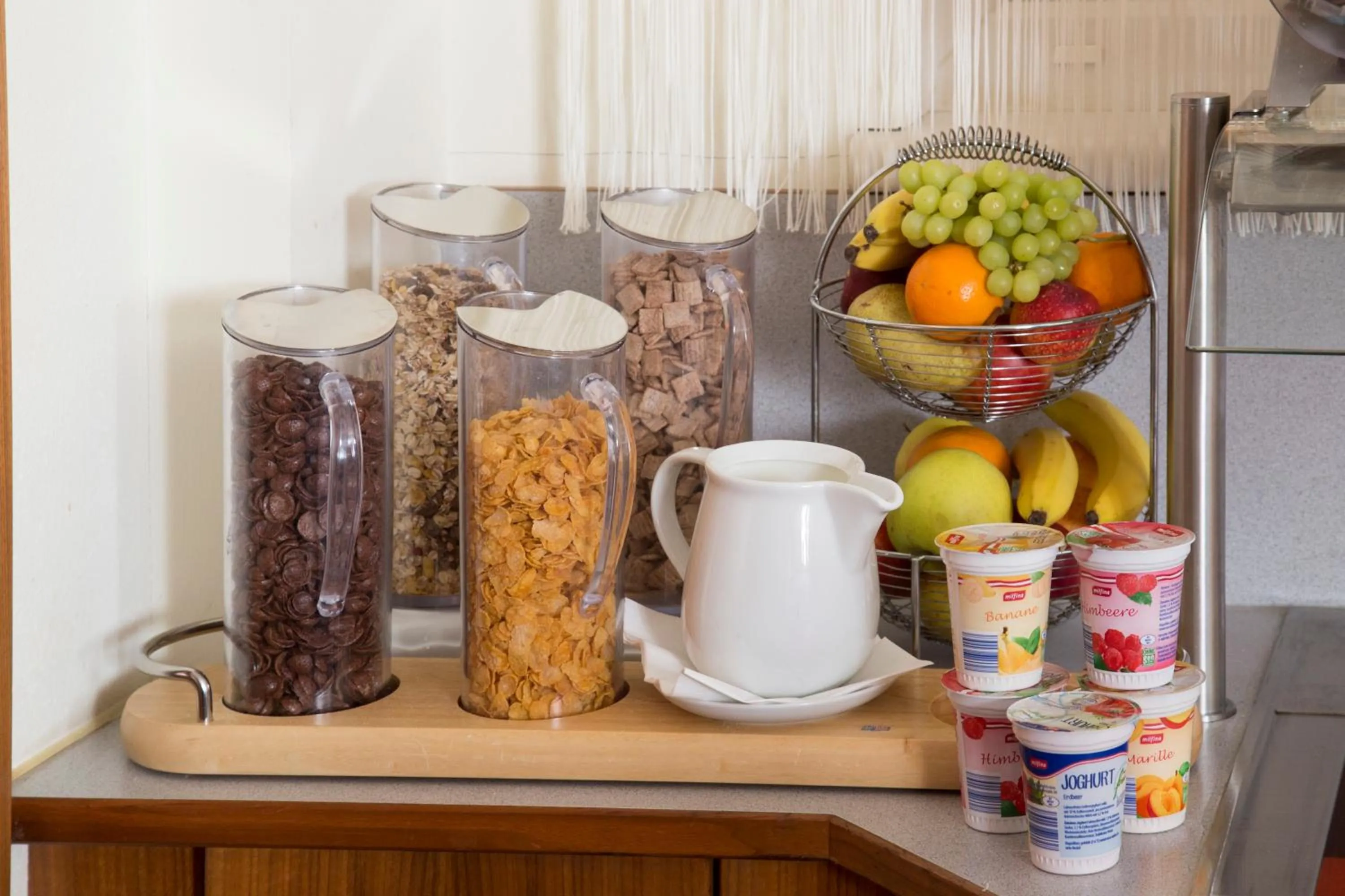 Continental breakfast in Fair-Price-Hotel