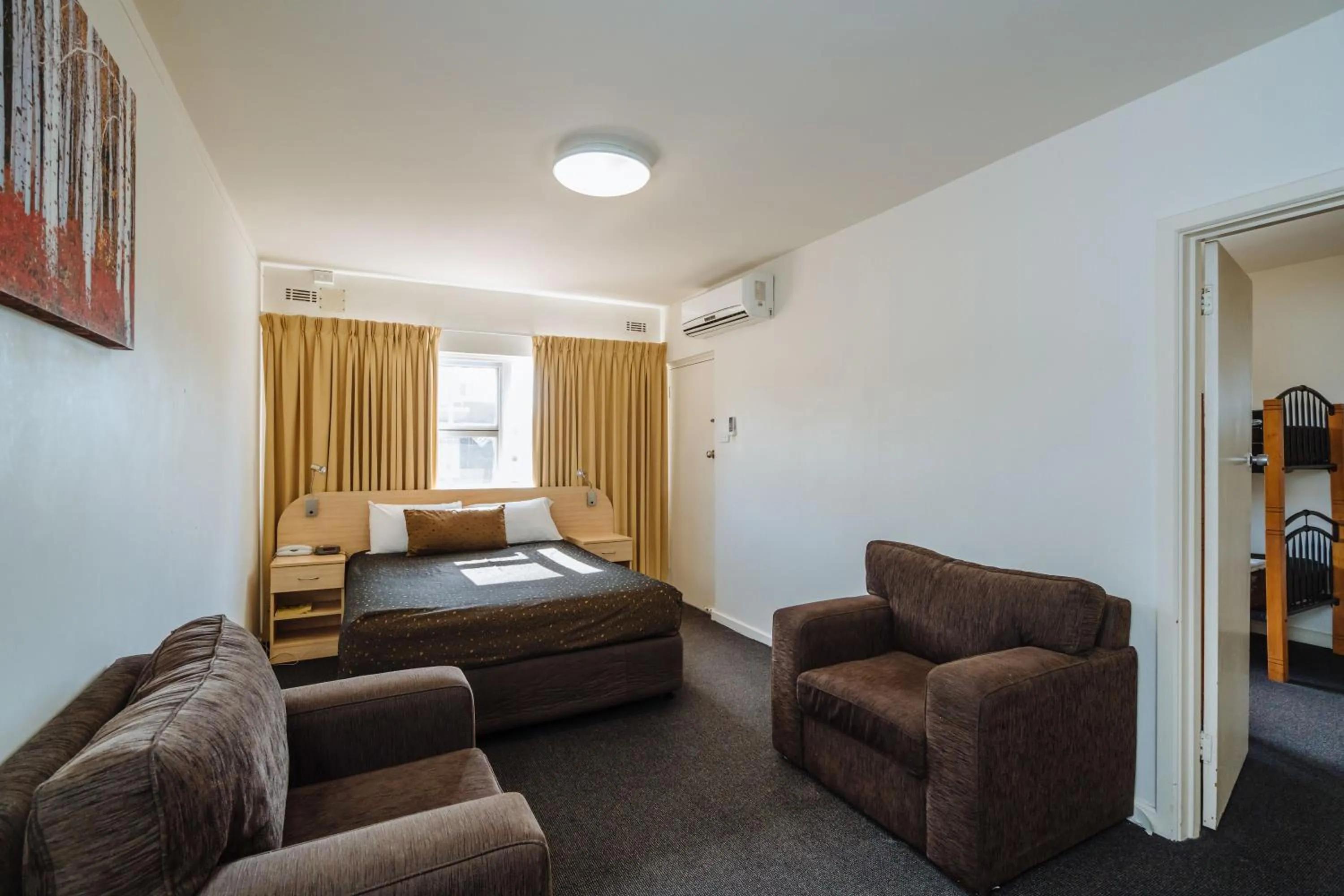 Bed in Canning Bridge Auto Lodge